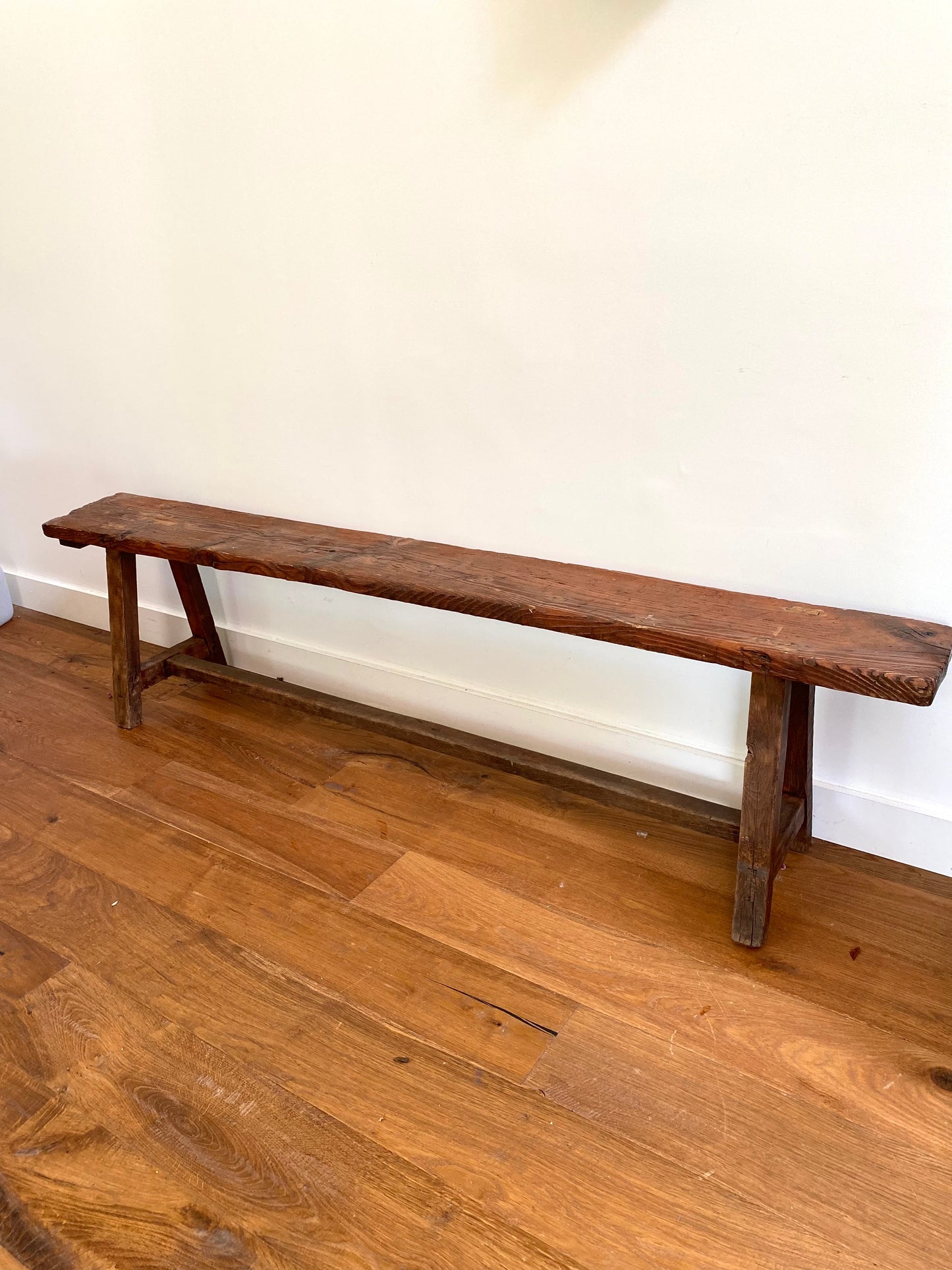Banc de ferme en bois ancien