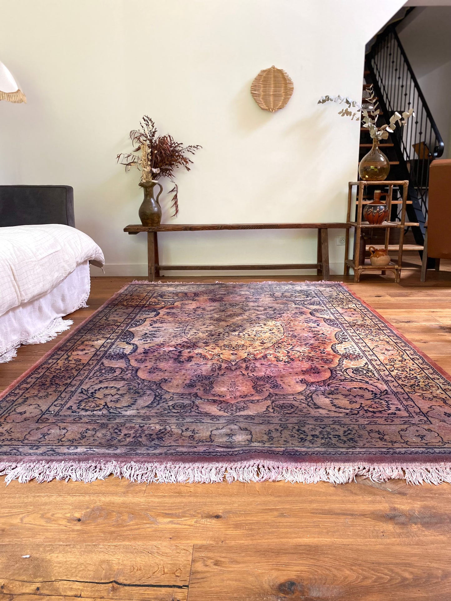 Grand tapis d’orient ancien en laine tissé main