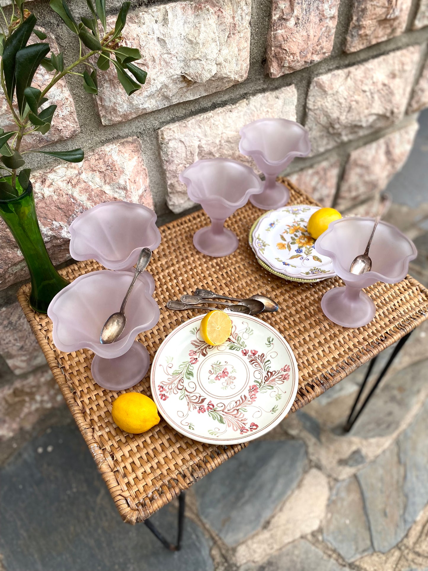 Coupes à glace en verre rose
