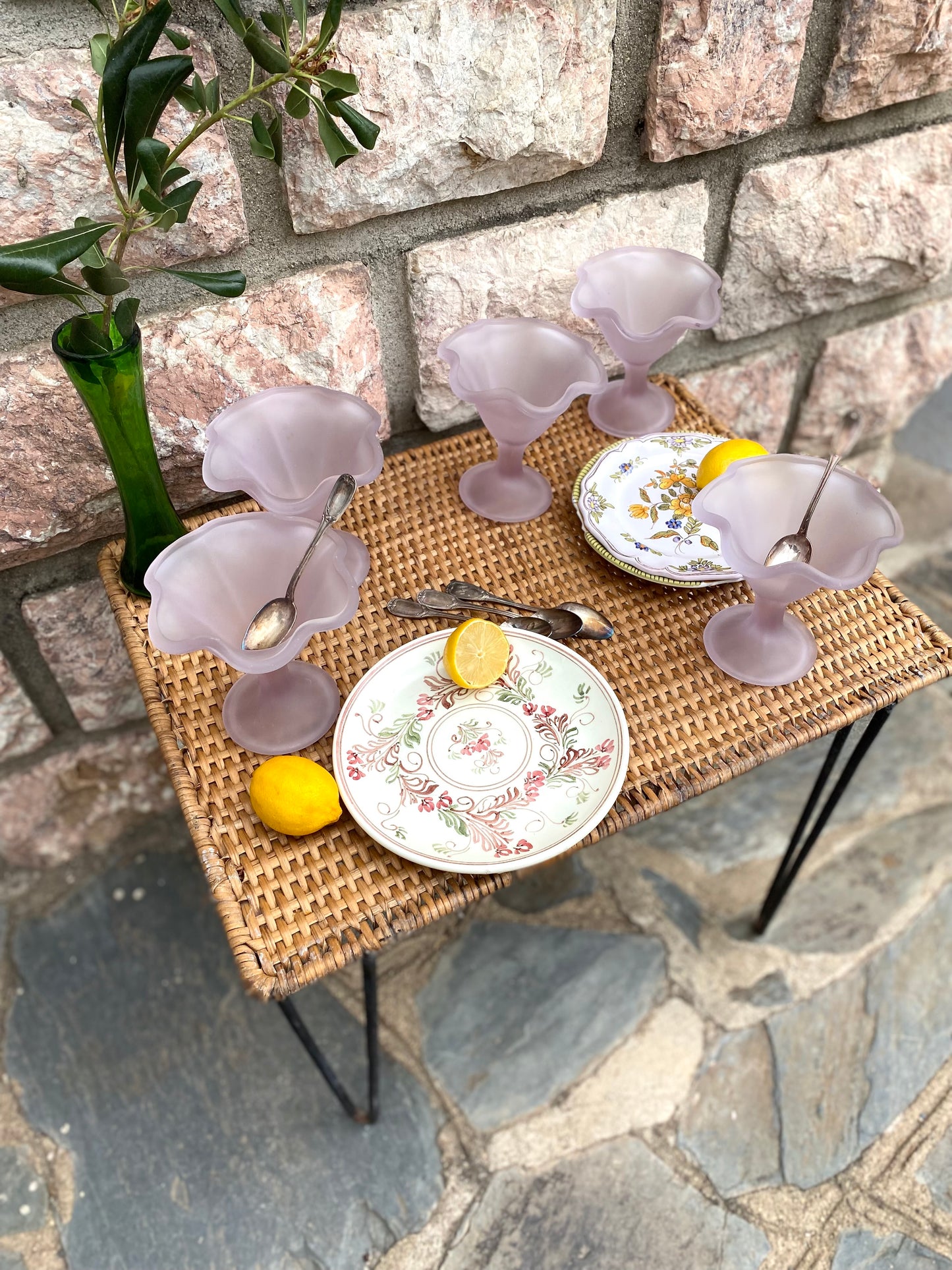 Coupes à glace en verre rose