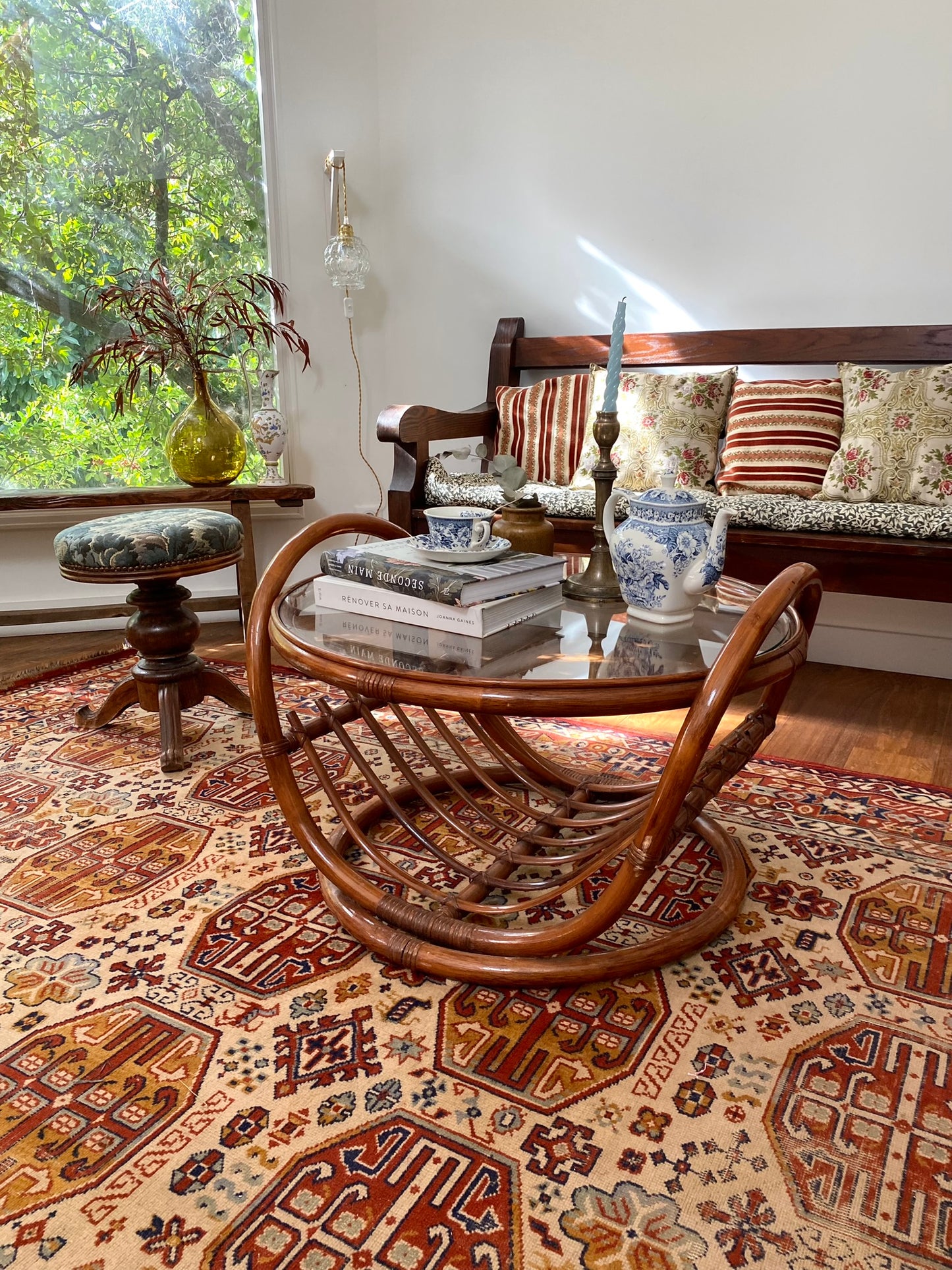 Table basse ronde vintage en bambou