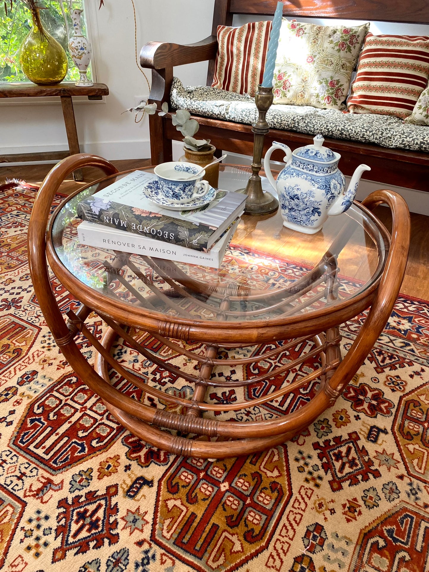 Table basse ronde vintage en bambou