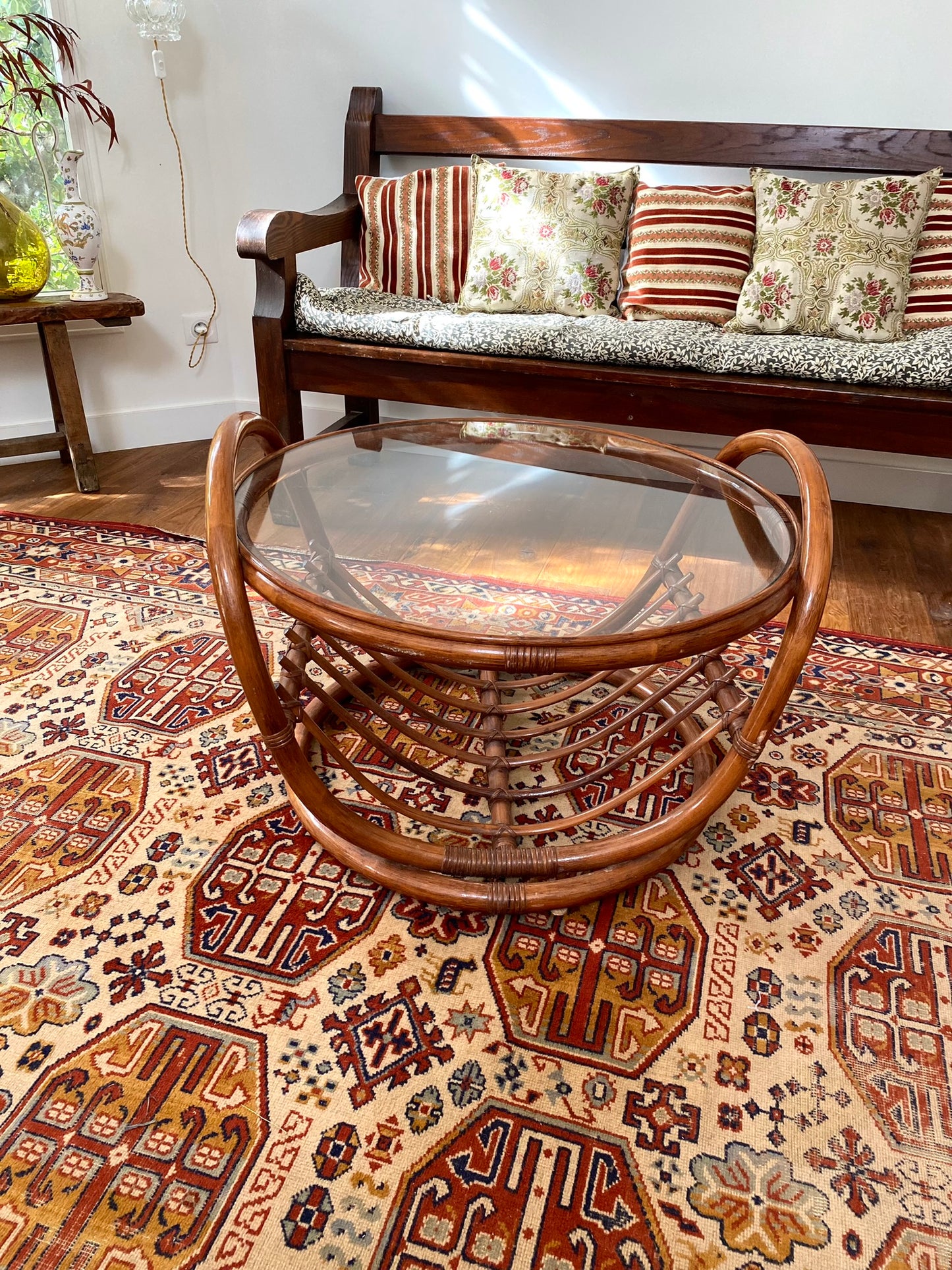 Table basse ronde vintage en bambou