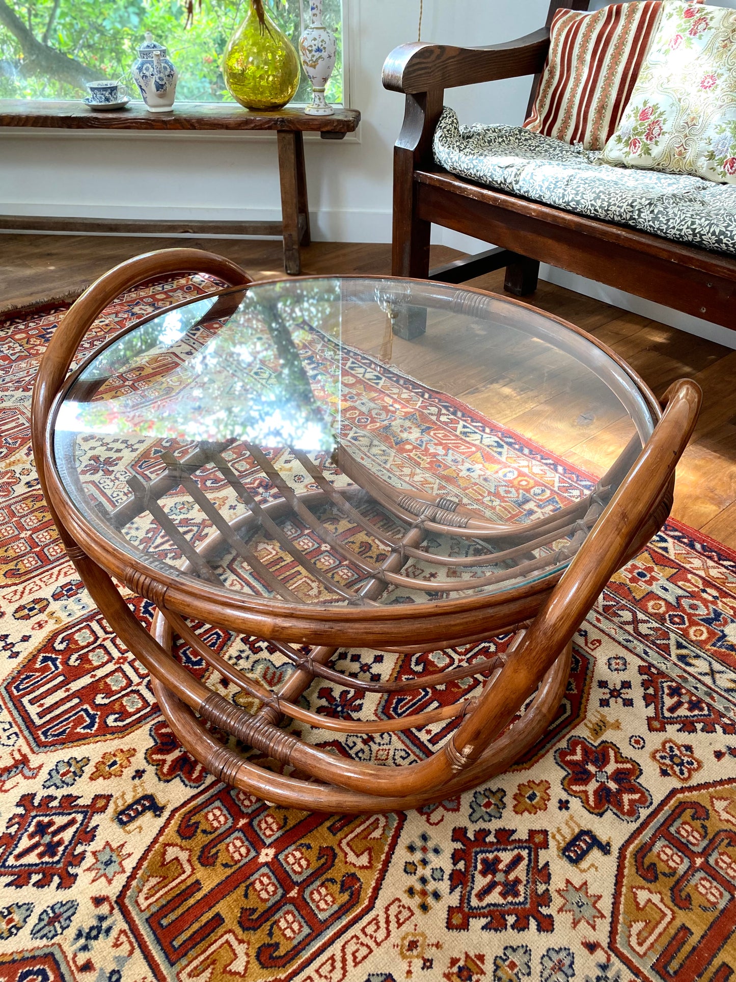 Table basse ronde vintage en bambou
