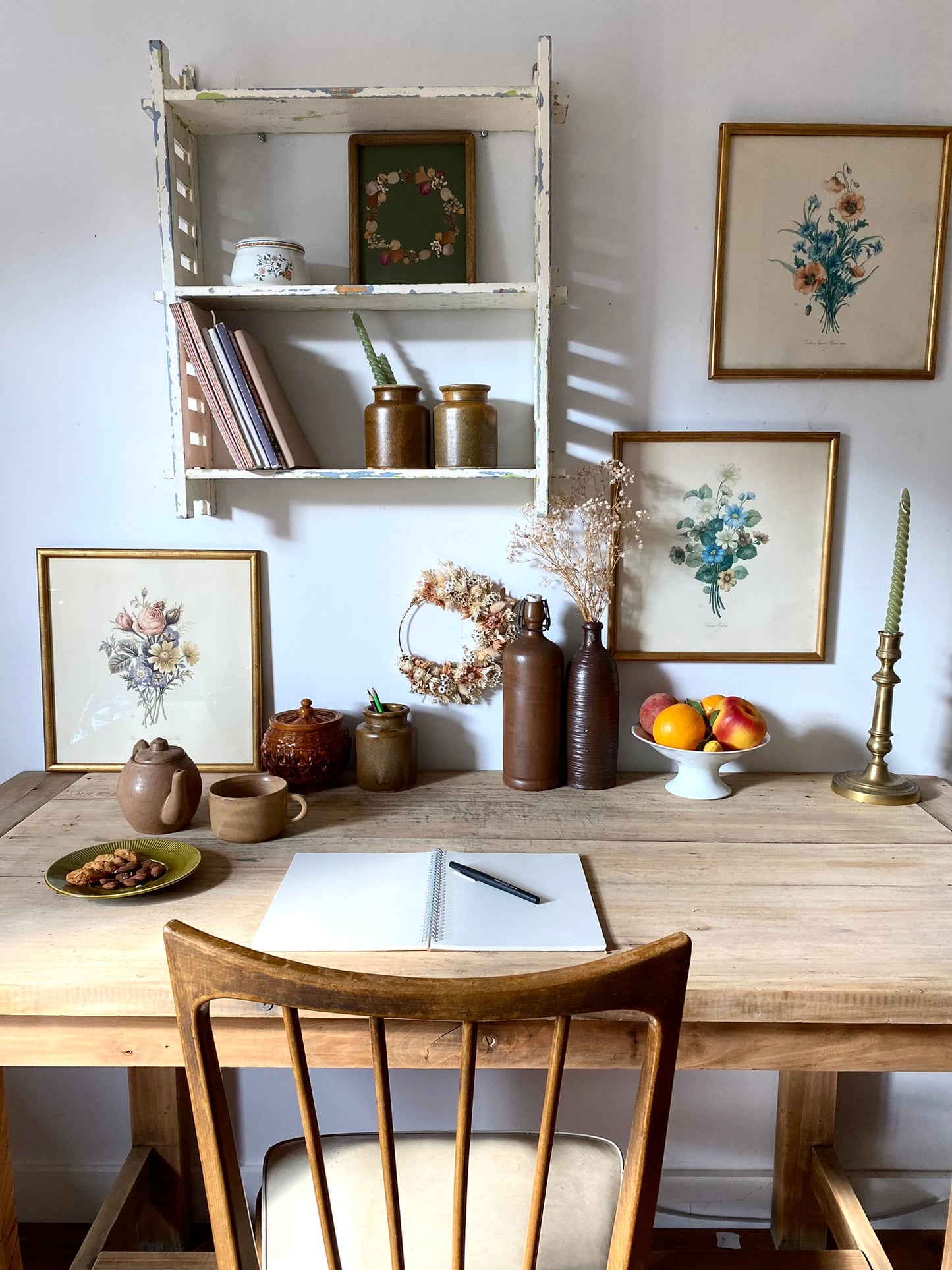 Bureau en bois ancien