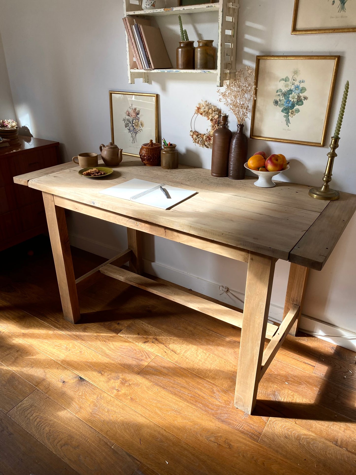 Bureau en bois ancien