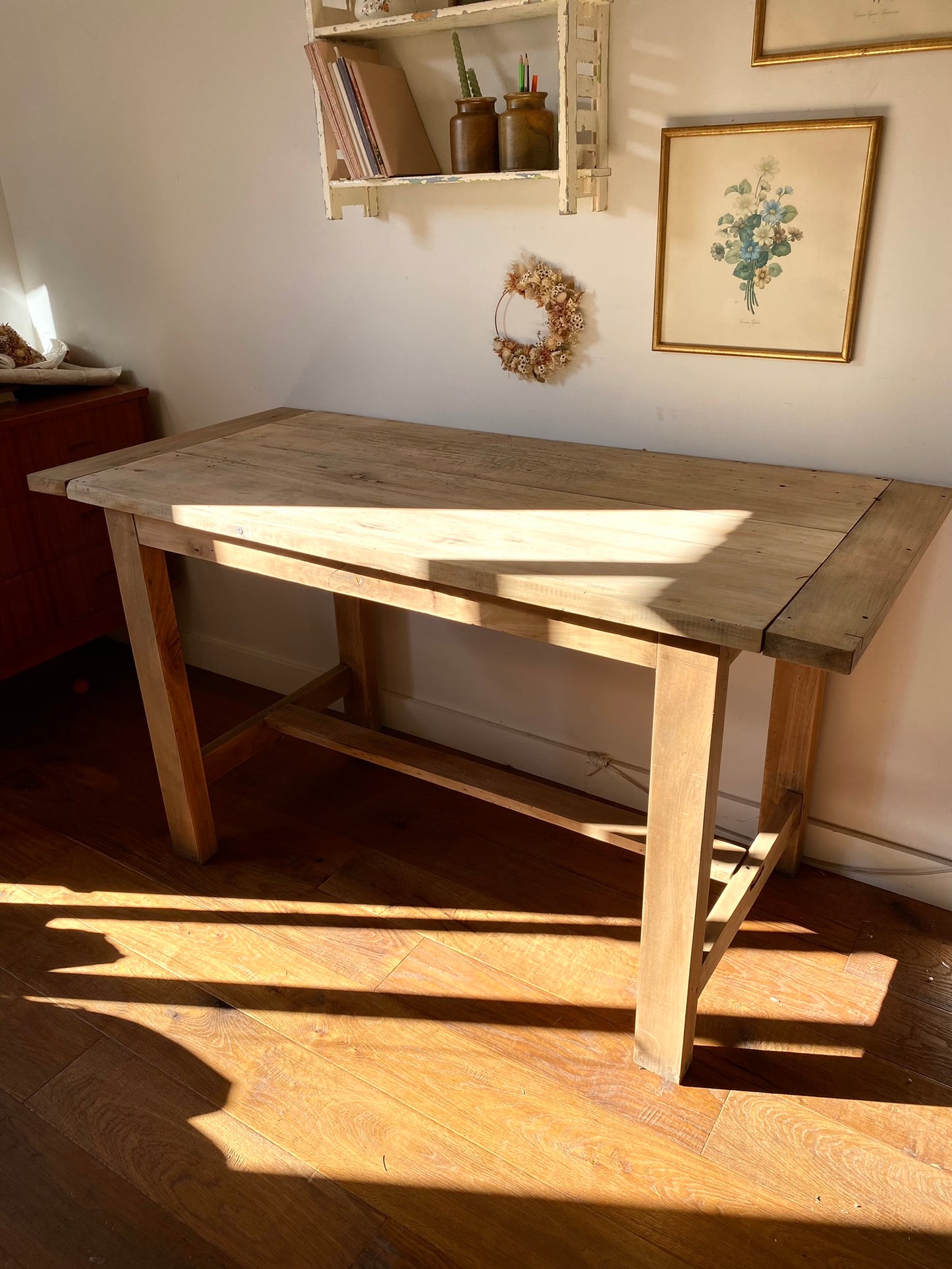 Bureau en bois ancien