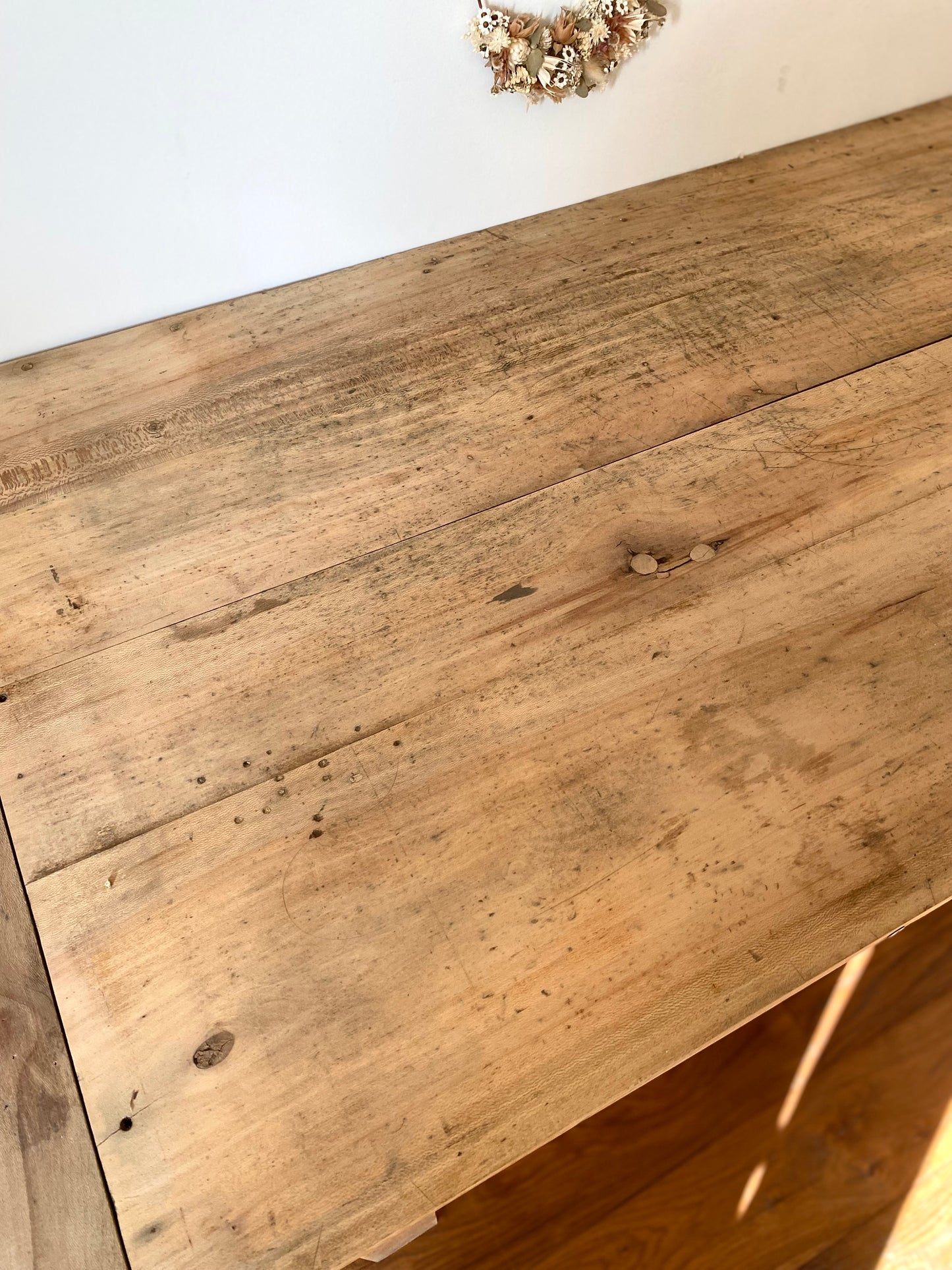 Bureau en bois ancien
