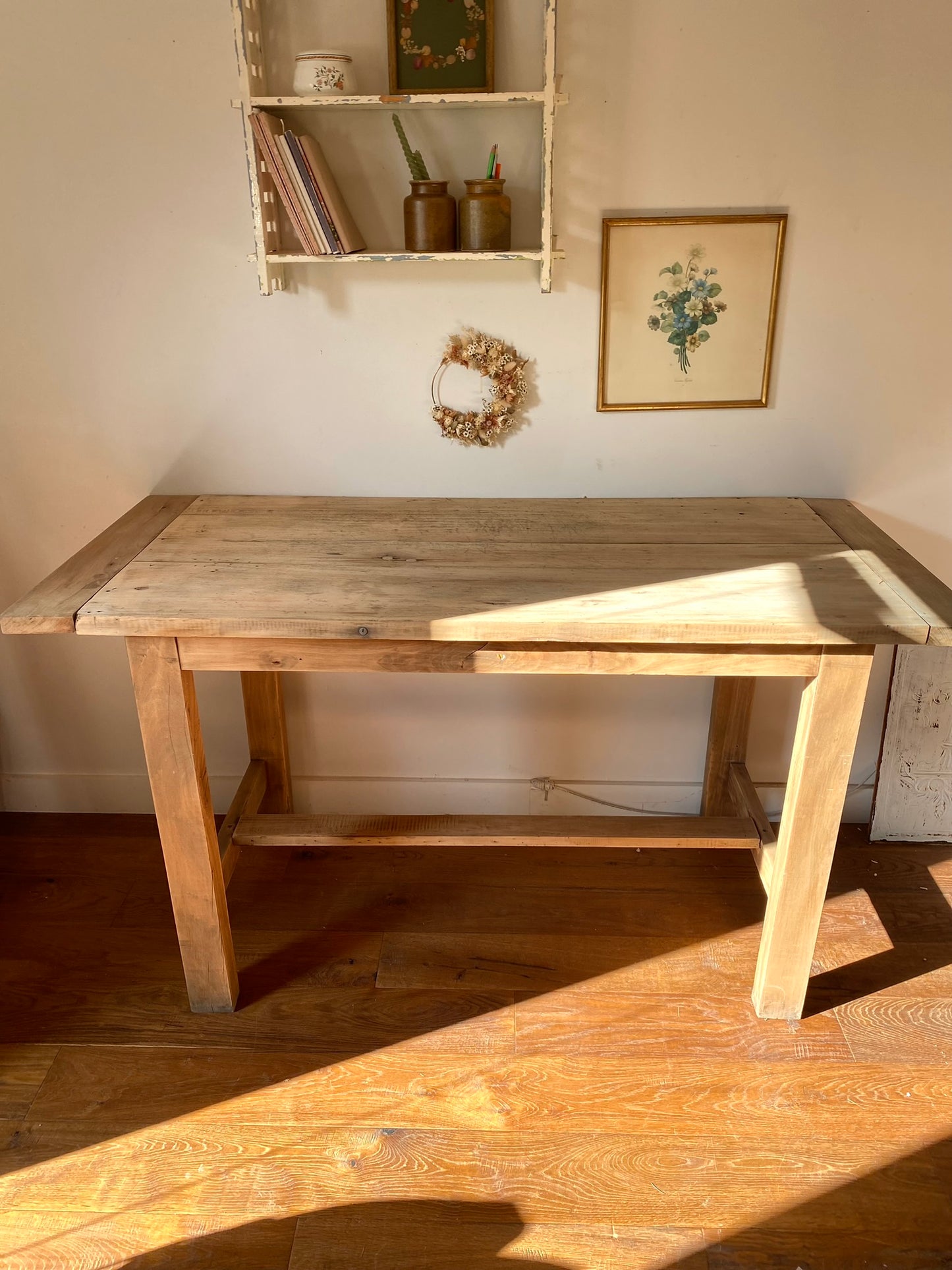 Bureau en bois ancien