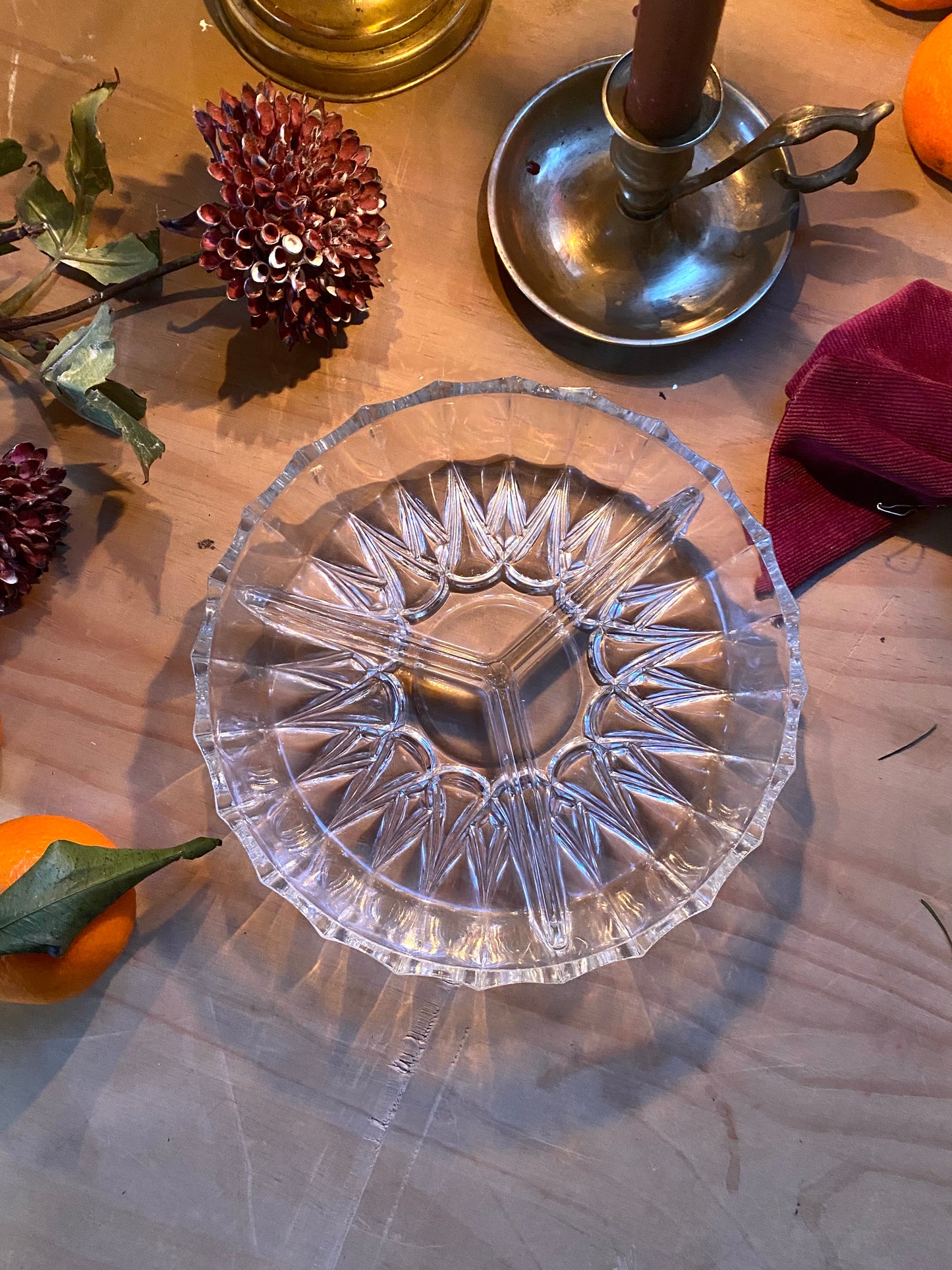 Plat à compartiment en verre moulé