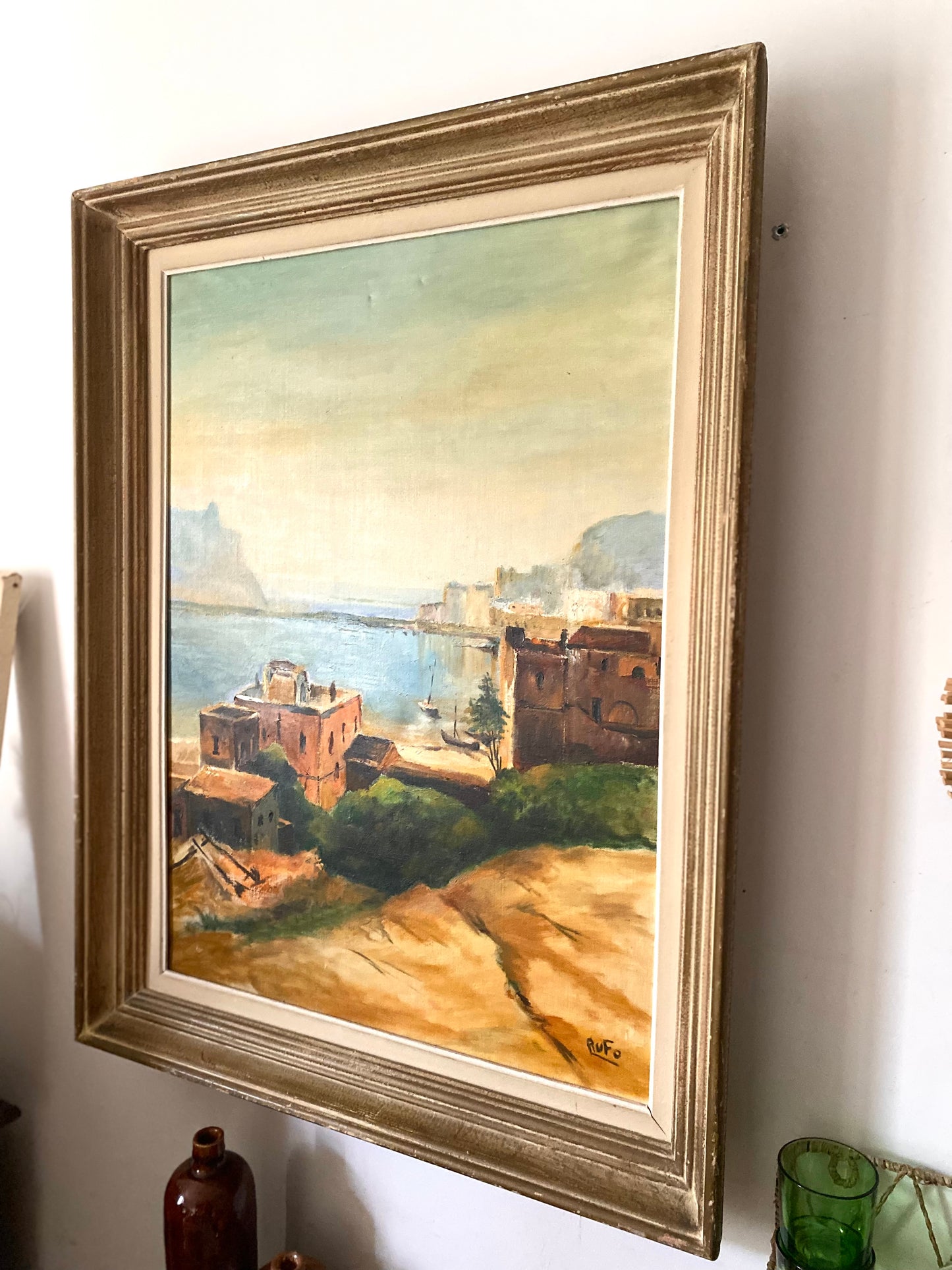 Huile sur toile ancienne, scène de port méditerranéen signée Rufo