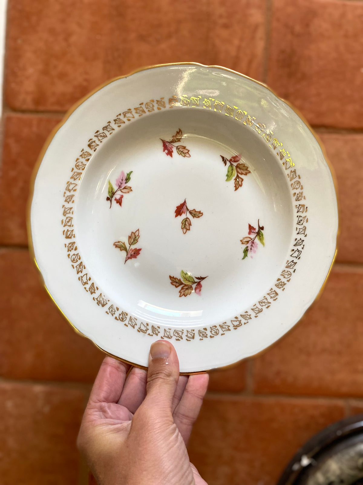 Ensemble de 8 assiettes creuses en porcelaine, années 50