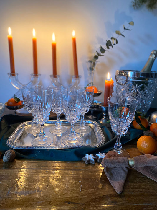 Verres à pied en cristal ancien