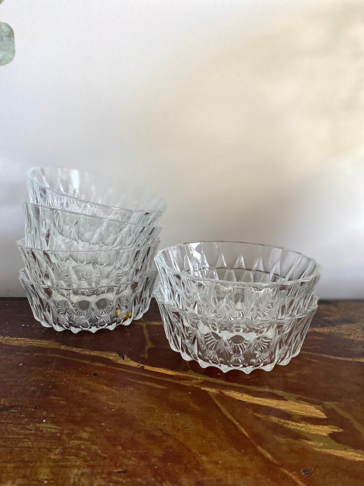 Ramequins en verre ancien