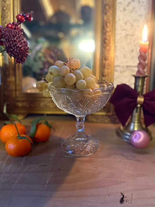 Coupe en verre moulé