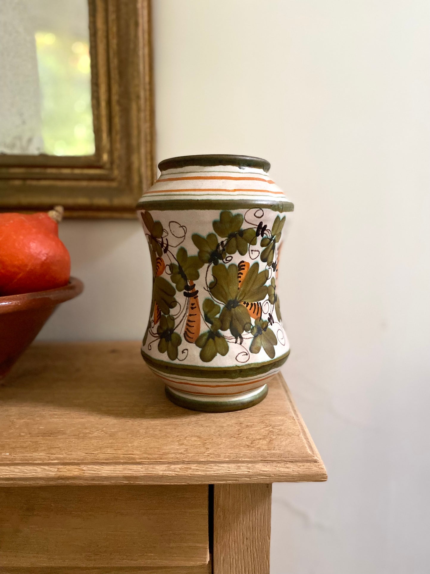 Vase en céramique ancienne