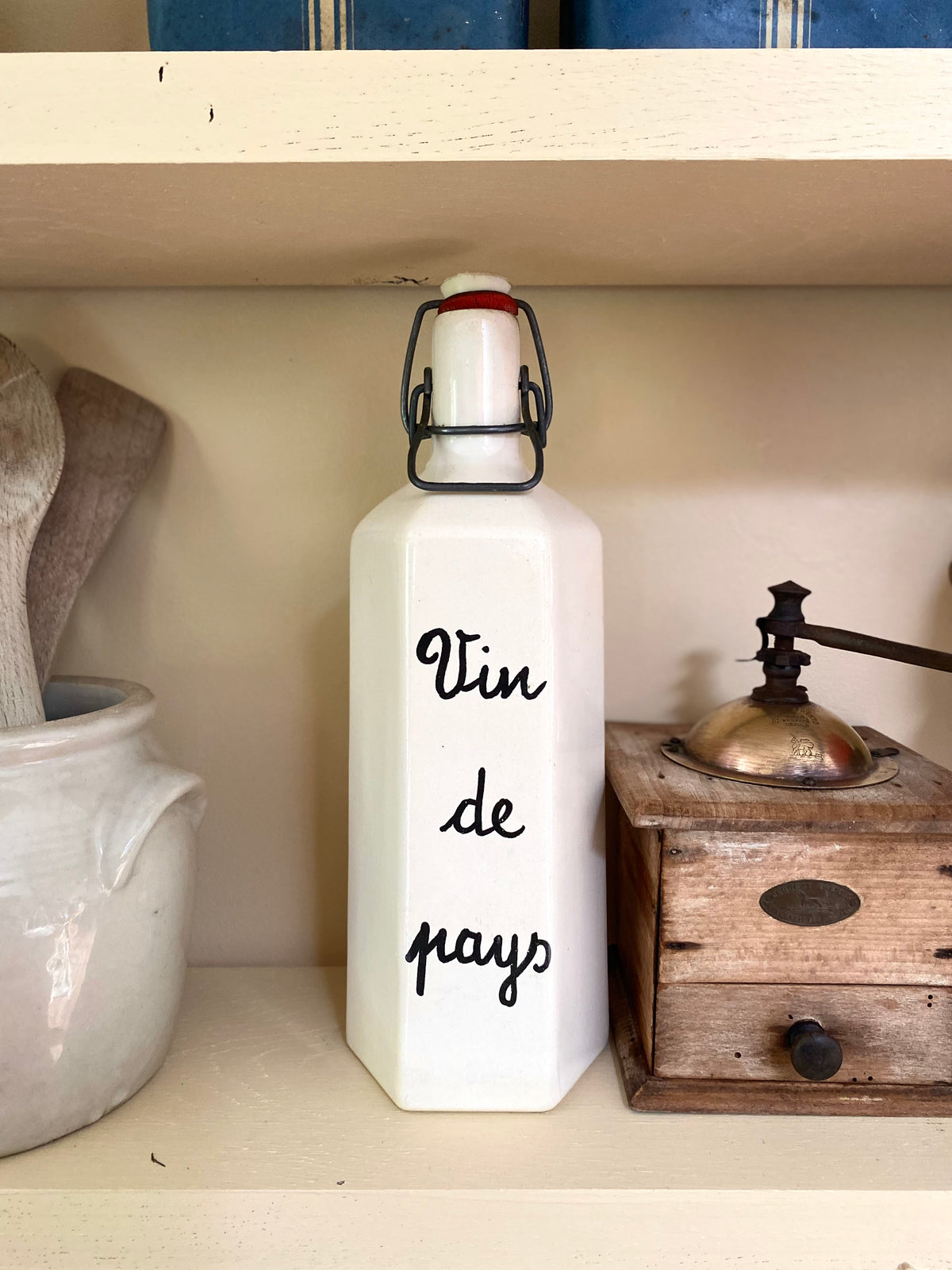 Bouteille en céramique « Vin de pays »