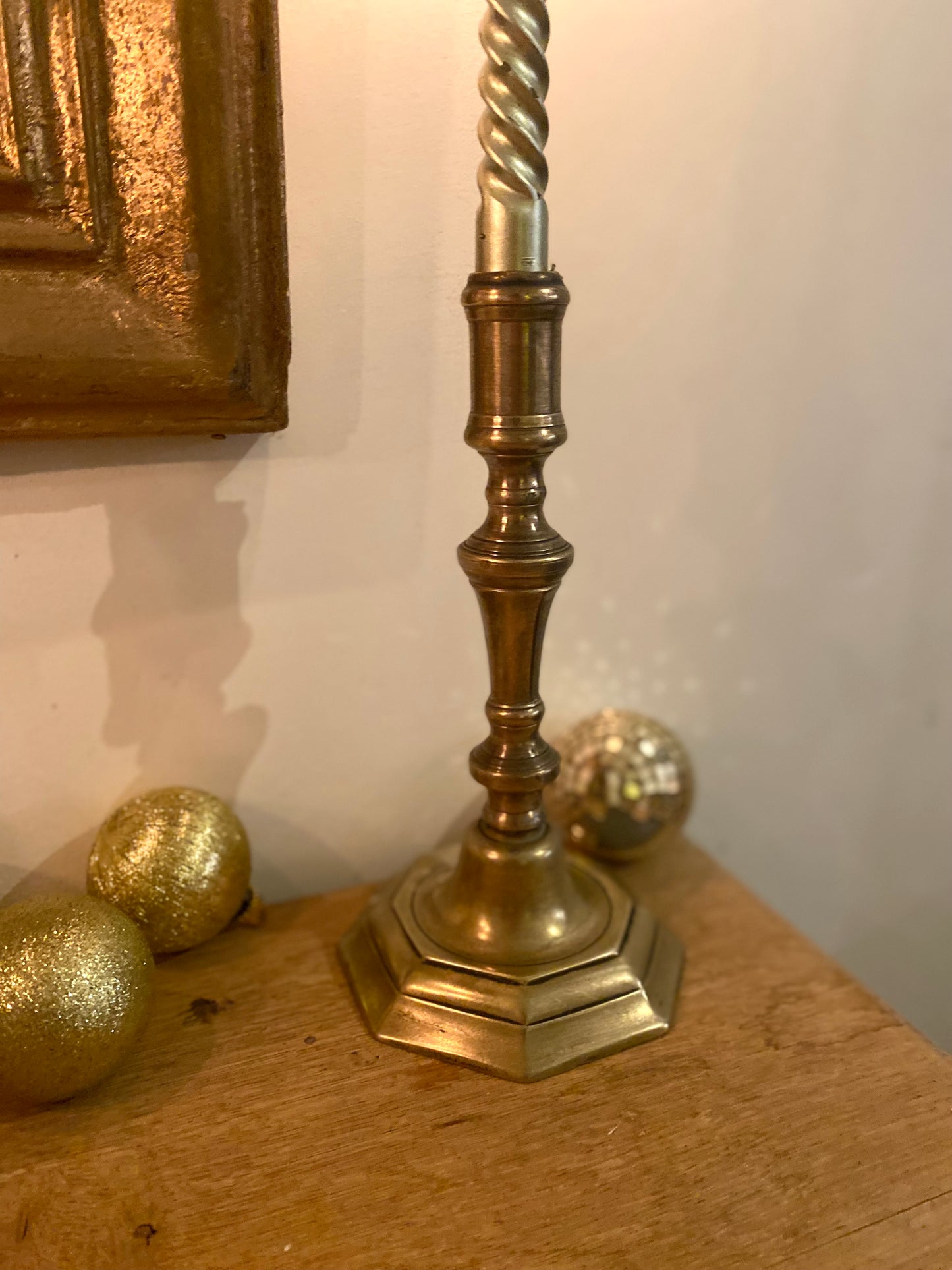 Bougeoir en laiton ancien