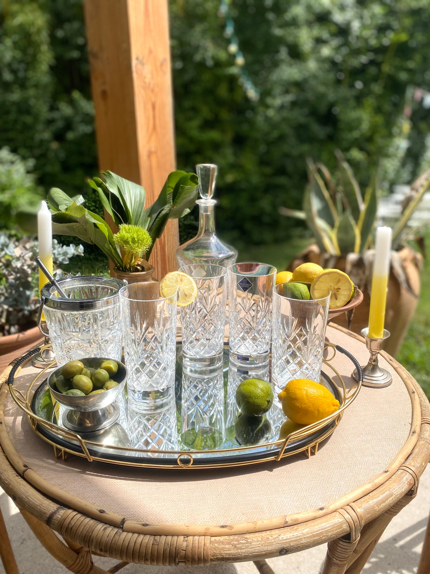 Verres à cocktail en cristal écossais ancien