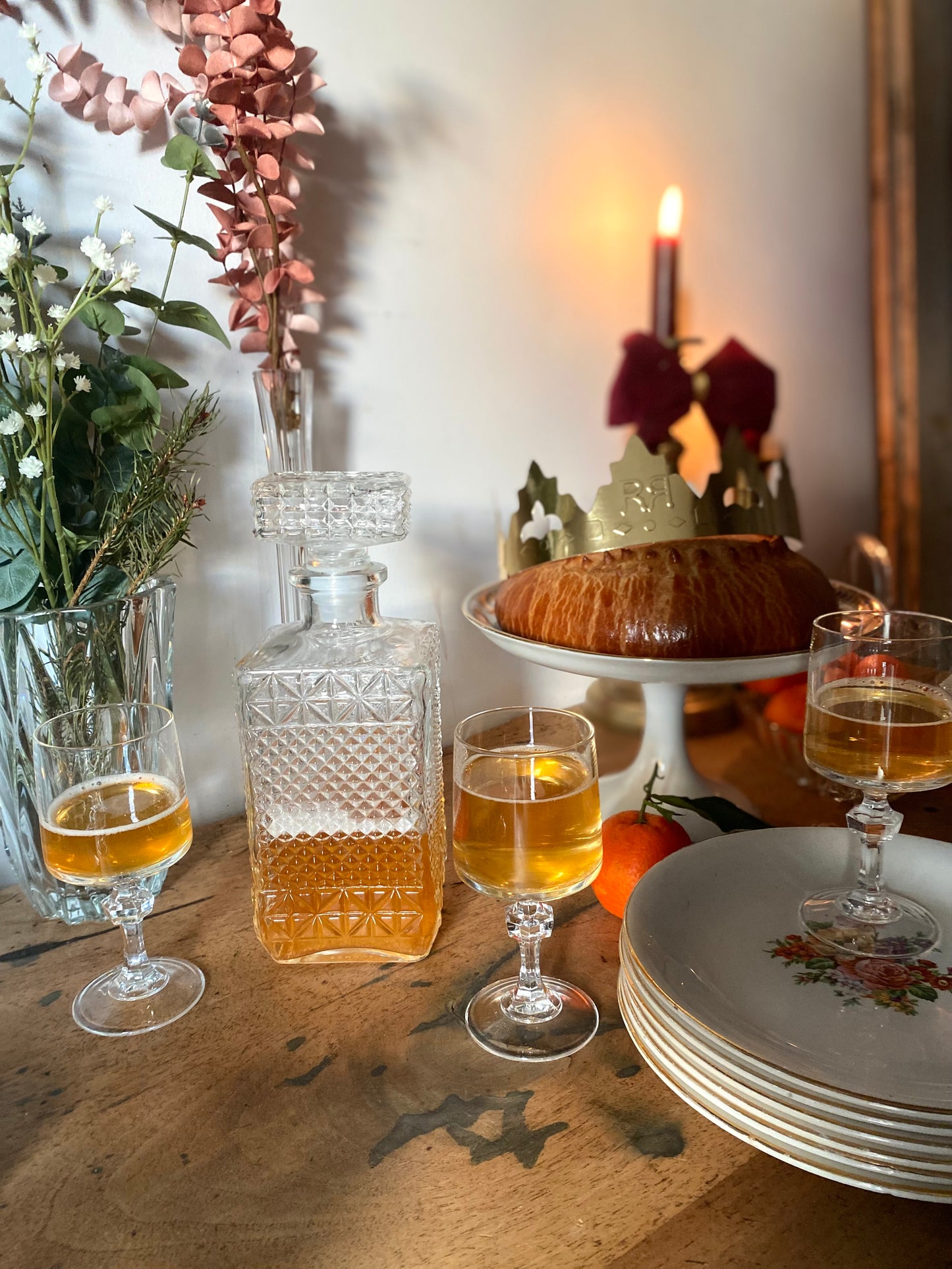 Carafe à liqueur vintage en verre taillé