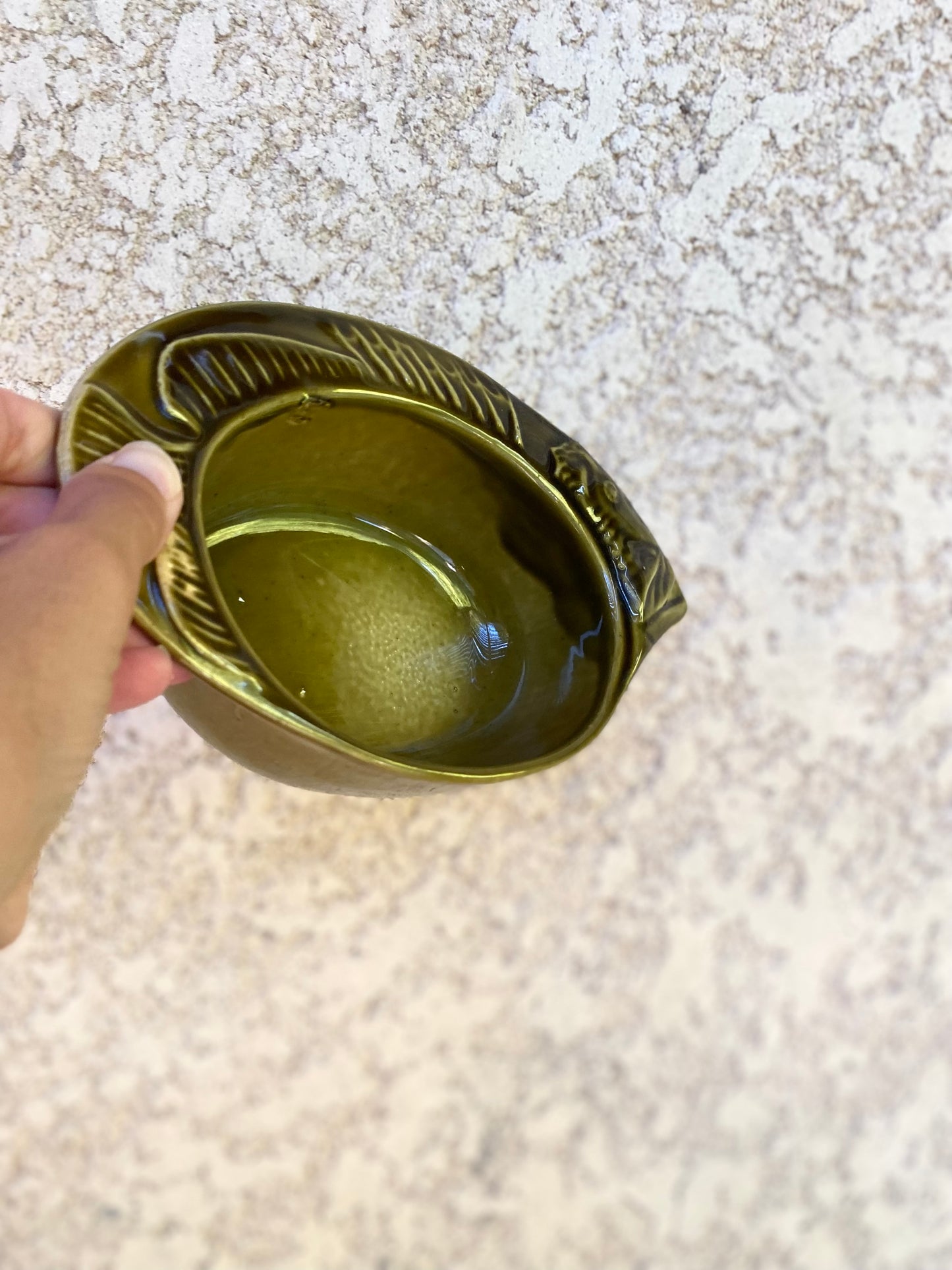 Lot de 2 raviers en barbotine vert olive vintage