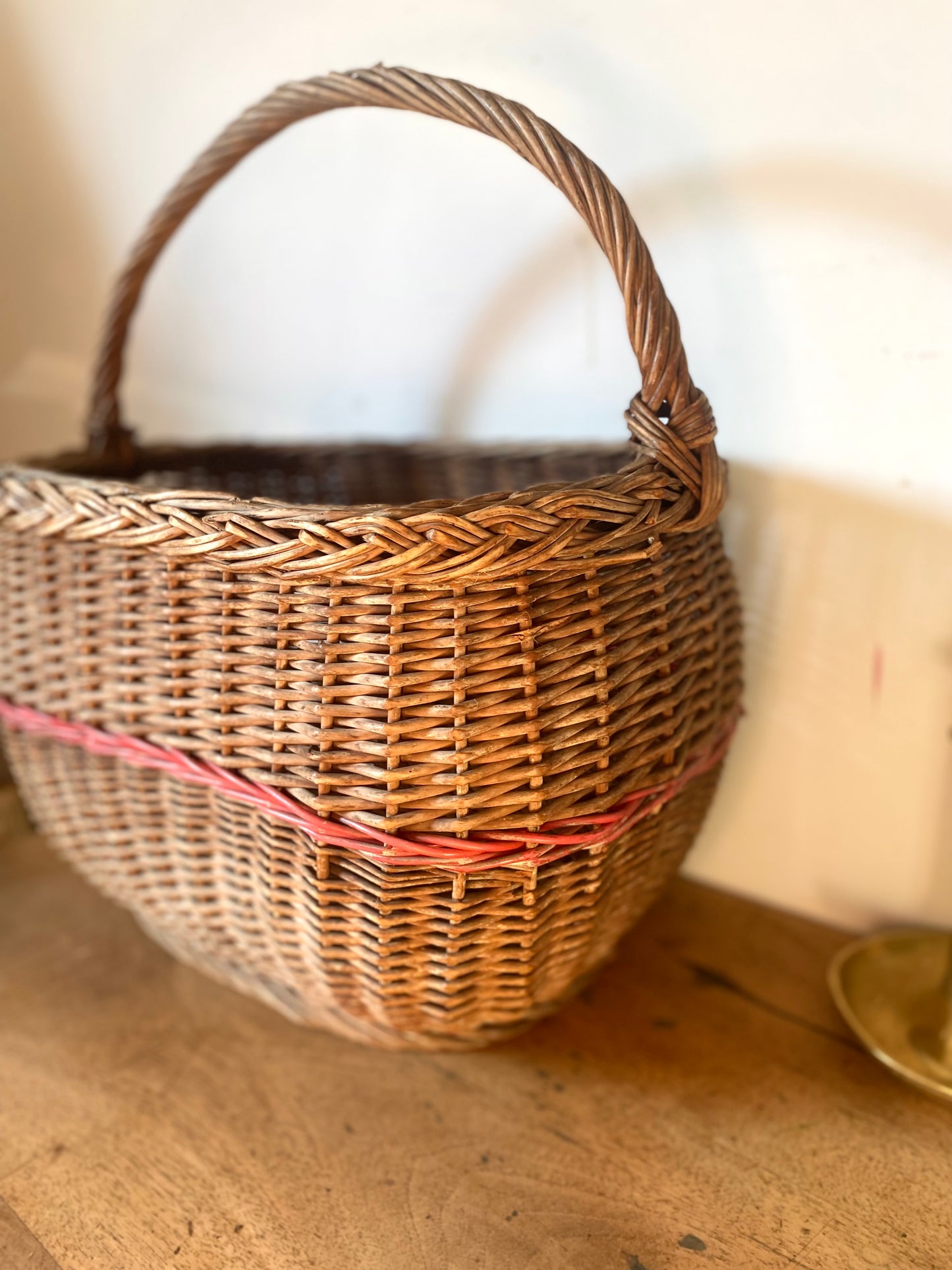 Panier en osier ancien