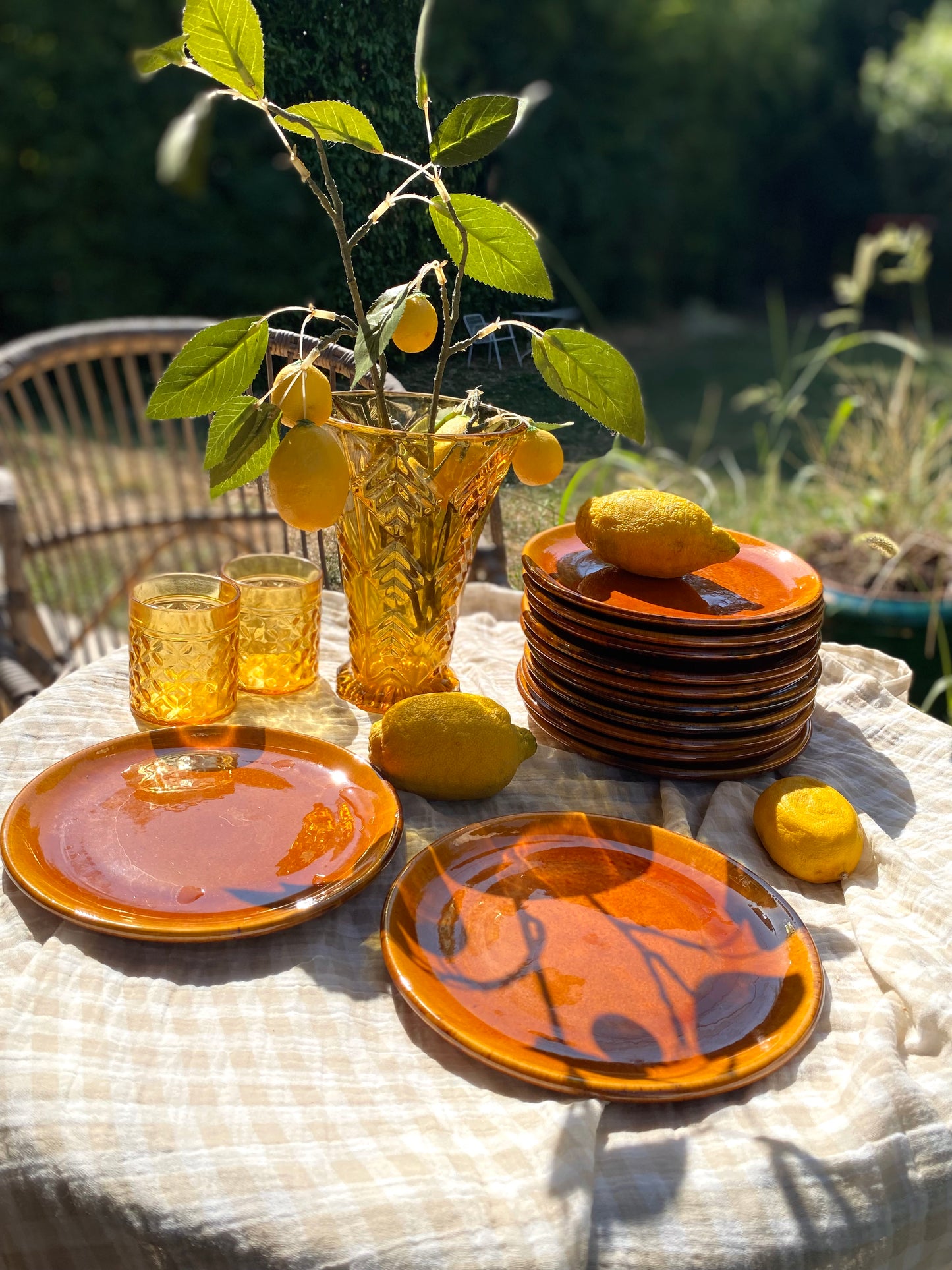 Lot de 12 assiettes en grès Mourre-Milon, Dieulefit — vintage
