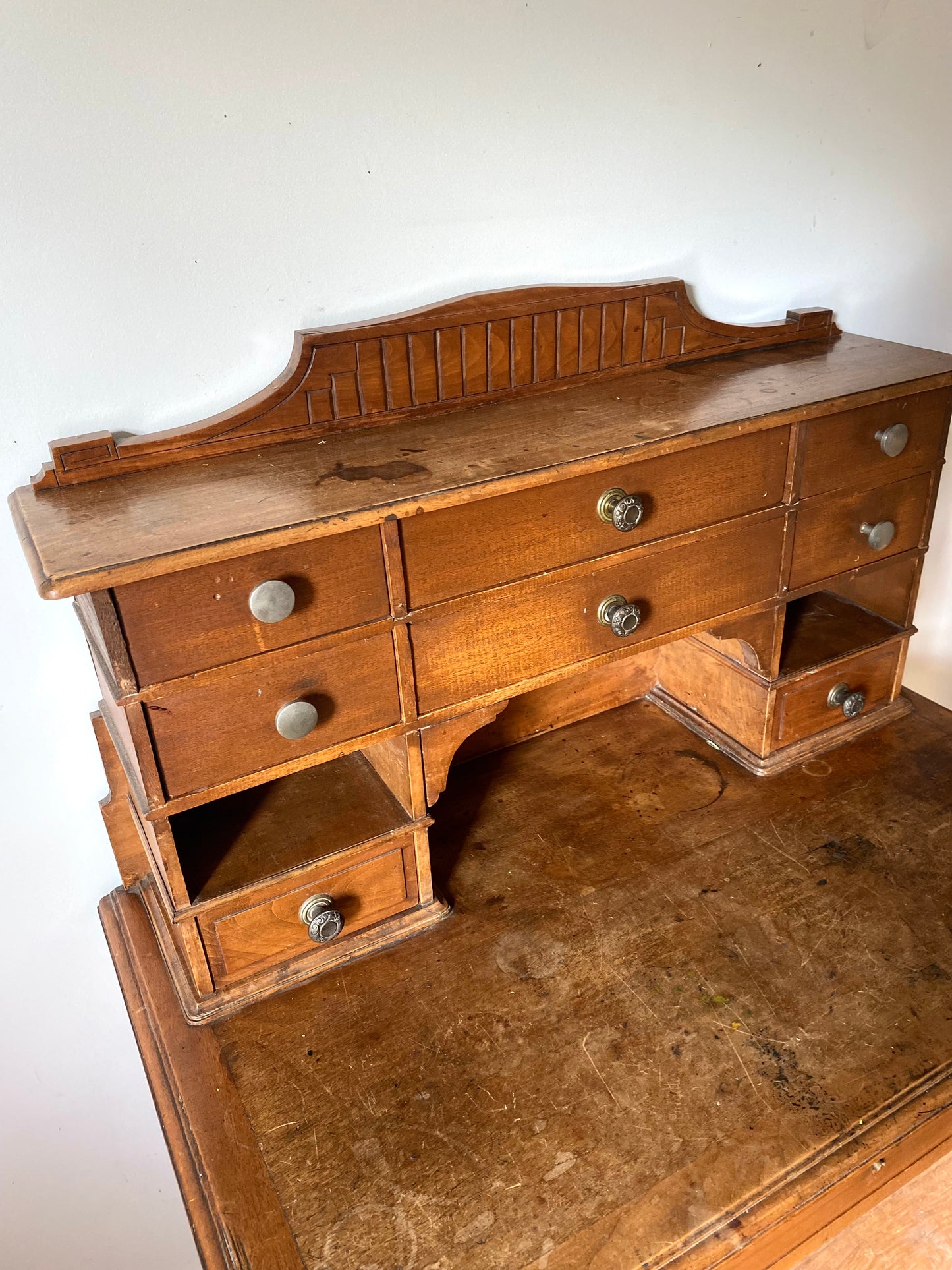 Bureau secrétaire en bois massif ancien