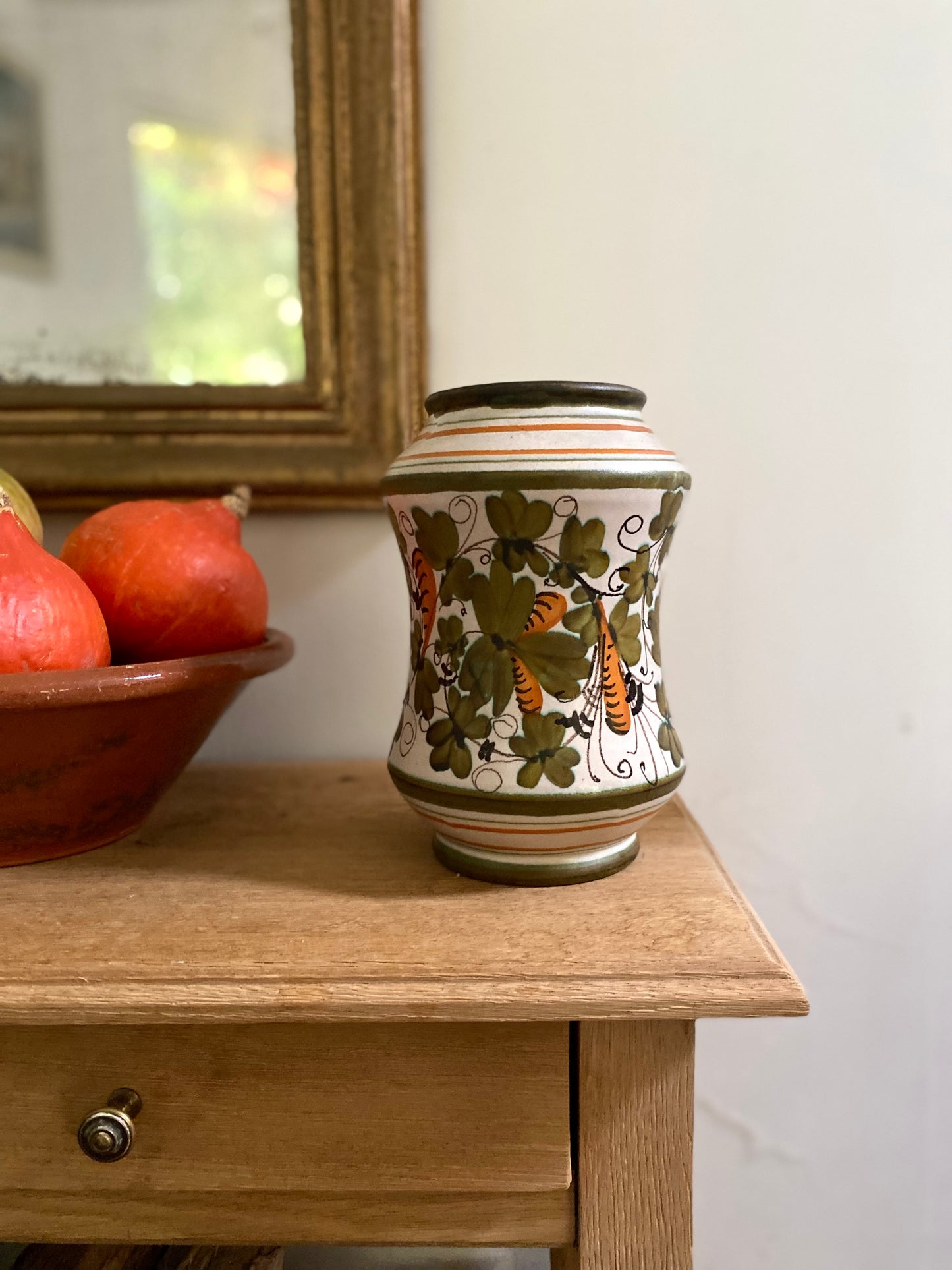 Vase en céramique ancienne