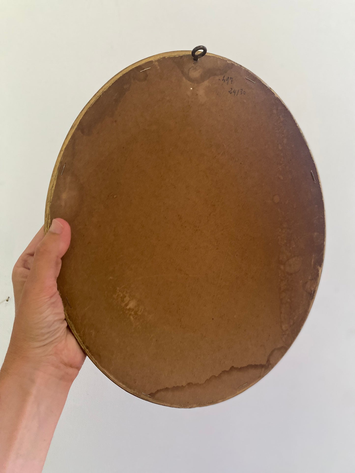 Miroir ovale en bois doré