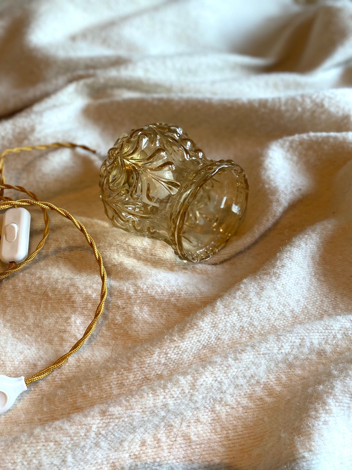 Baladeuse globe en verre Art Deco