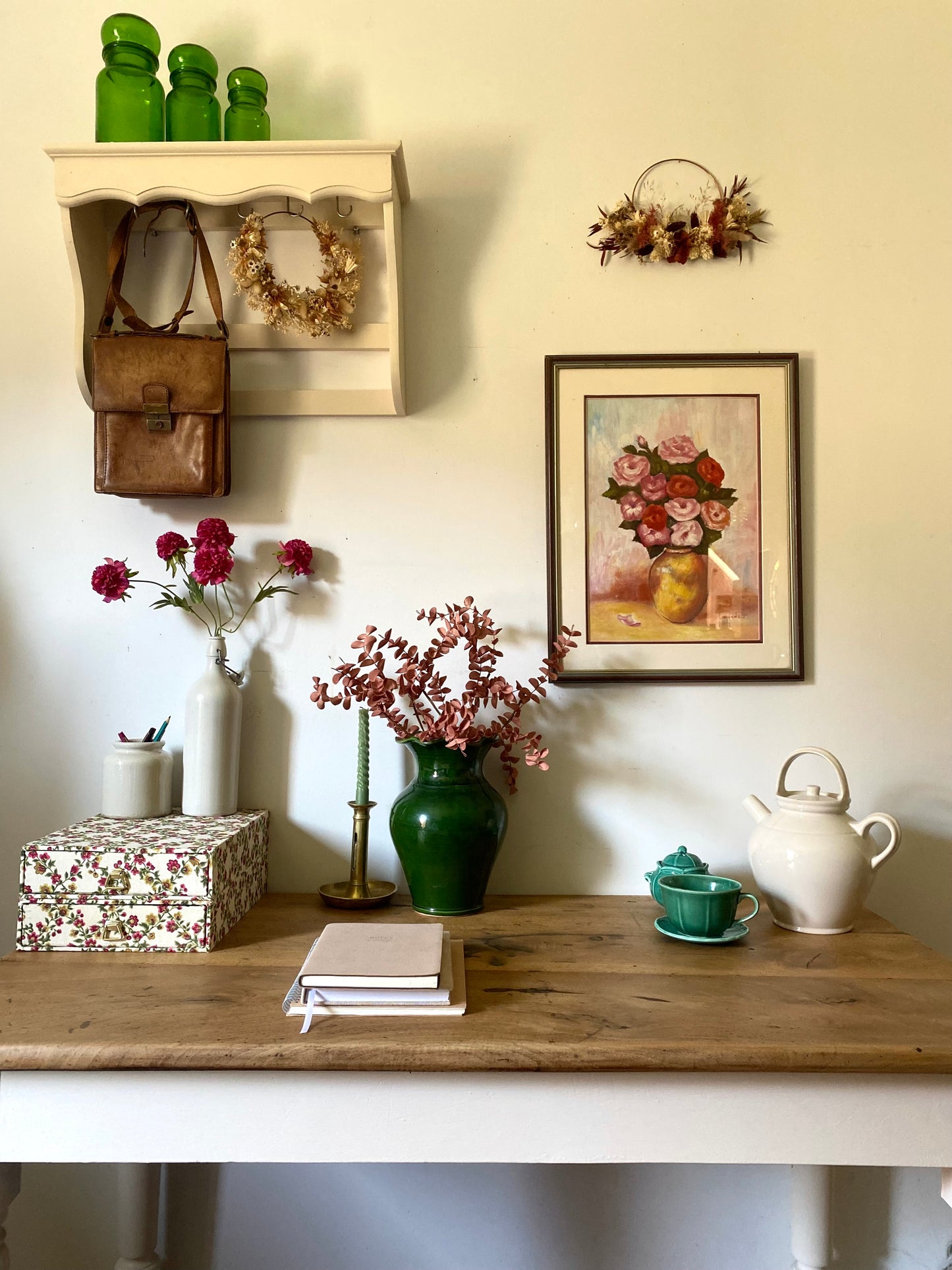 Magnifique bureau ancien en bois massif