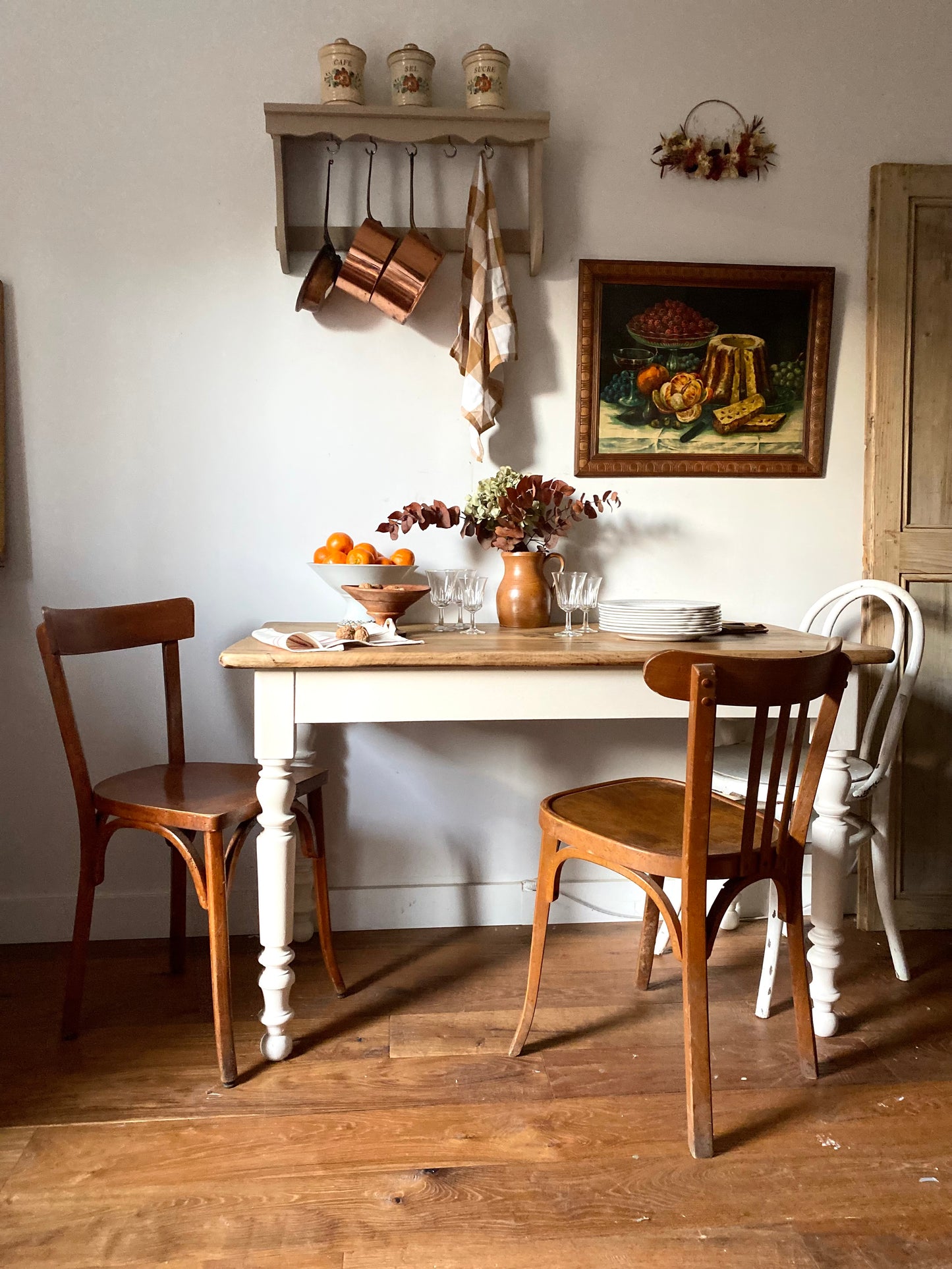 Table ancienne en noyer