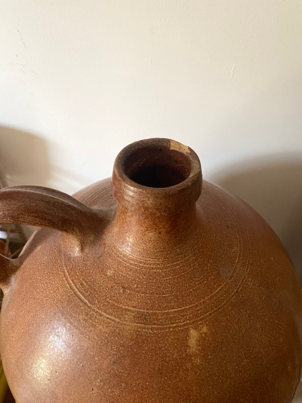 Grande cruche ancienne en grès – H. 45 cm