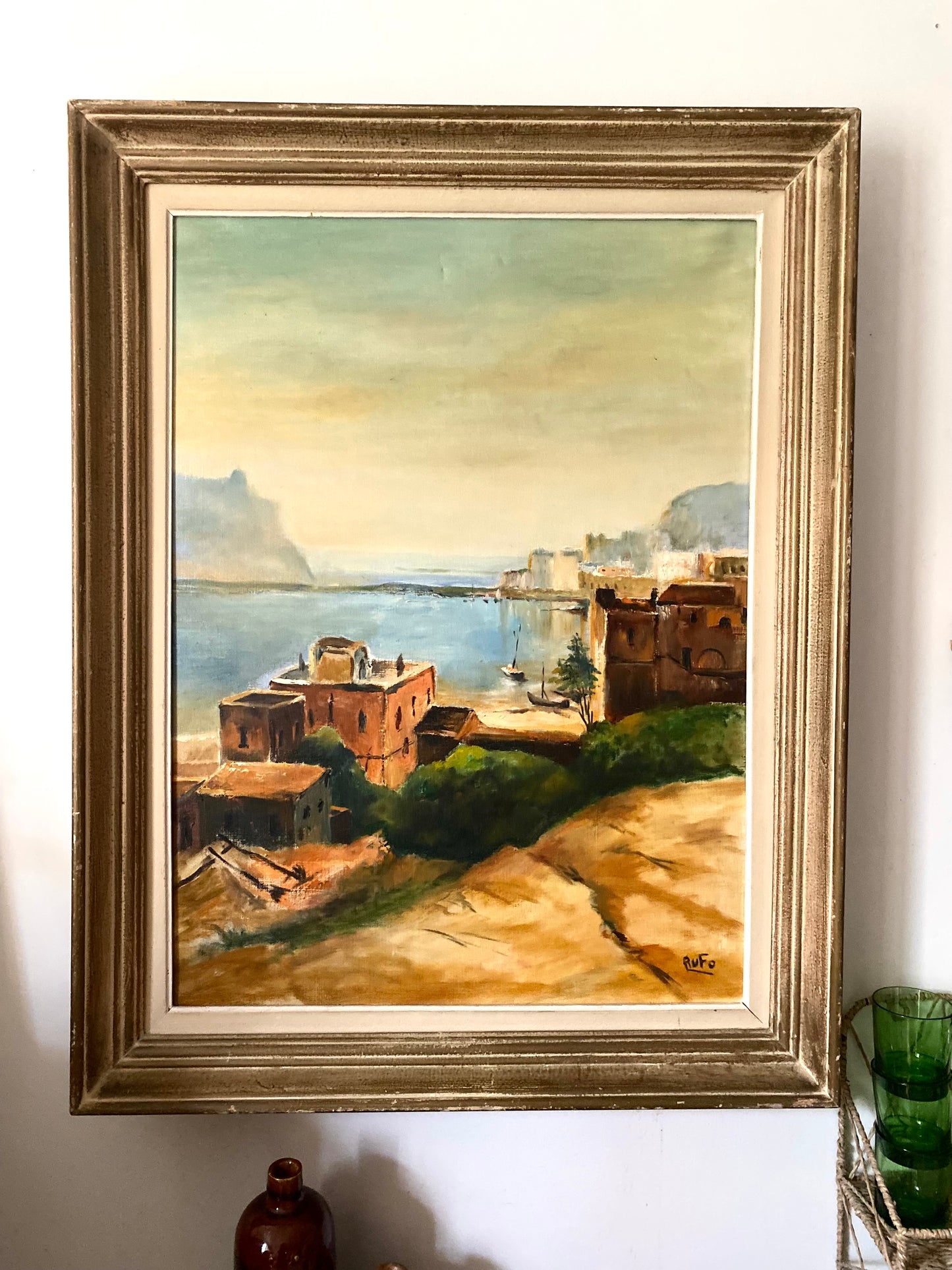 Huile sur toile ancienne, scène de port méditerranéen signée Rufo
