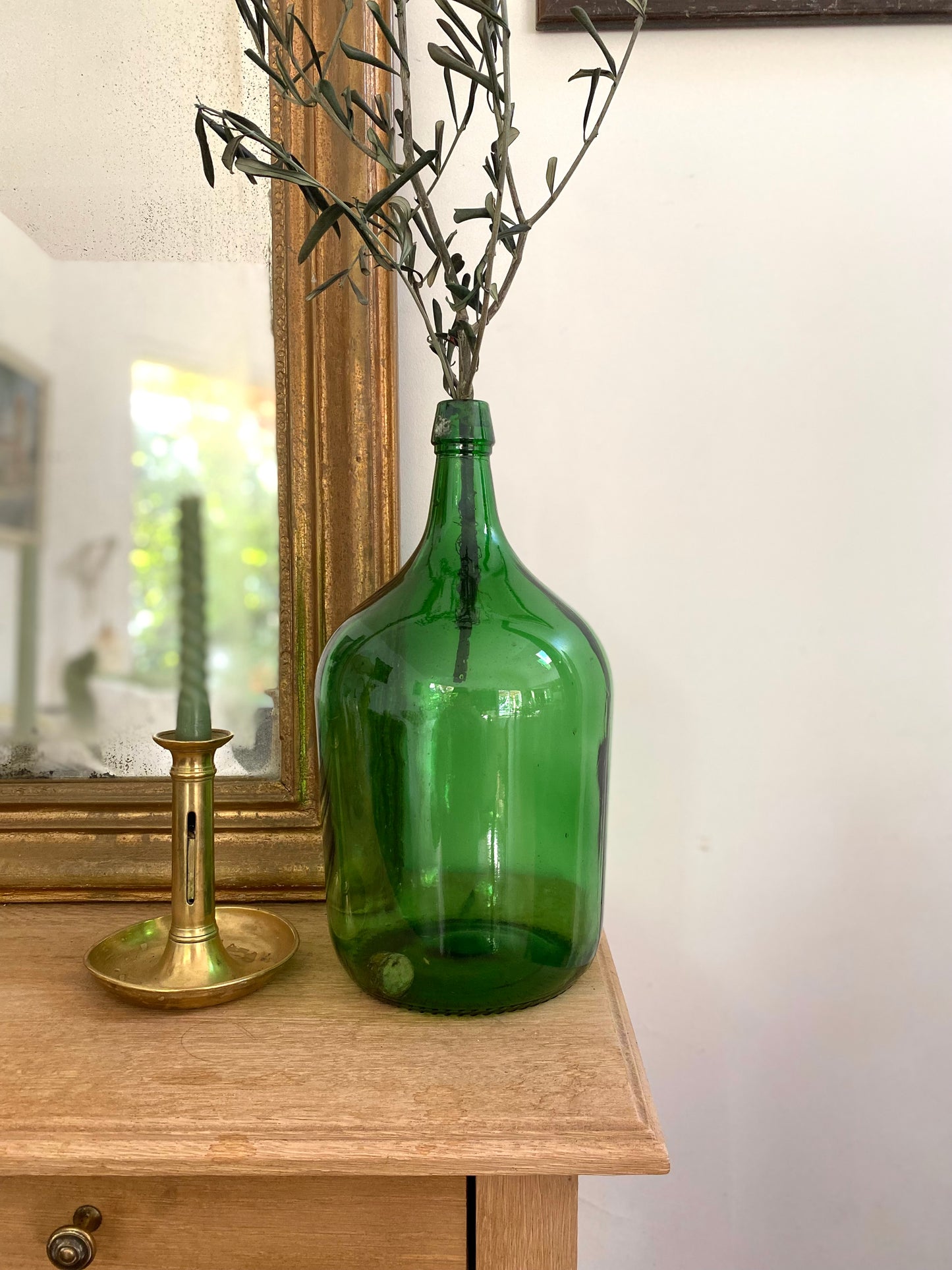 Dame jeanne en verre ancien
