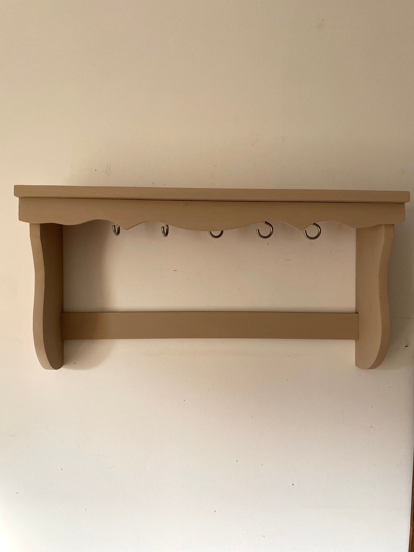 Étagère murale en bois ancien