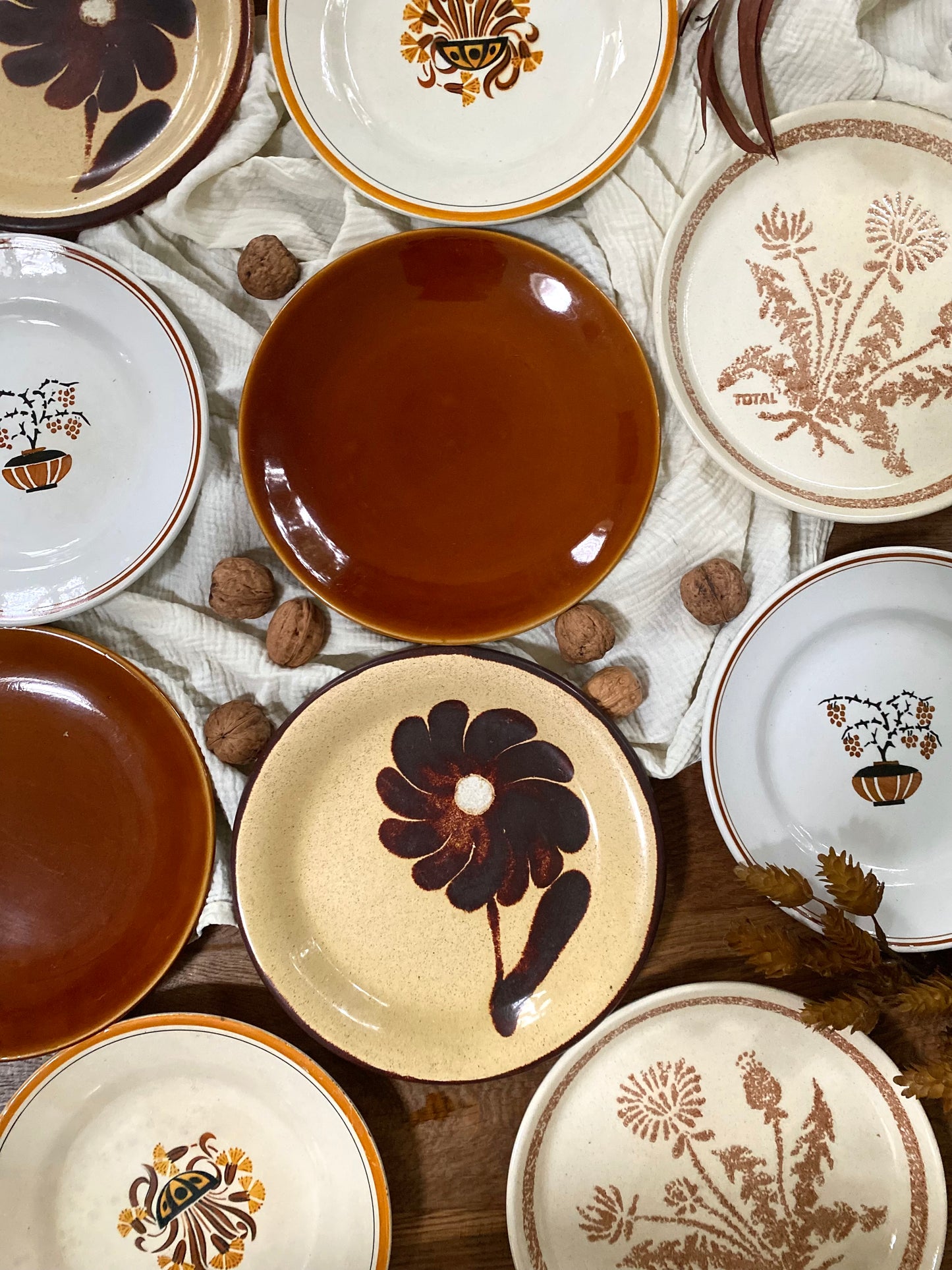 Assiettes anciennes dépareillées