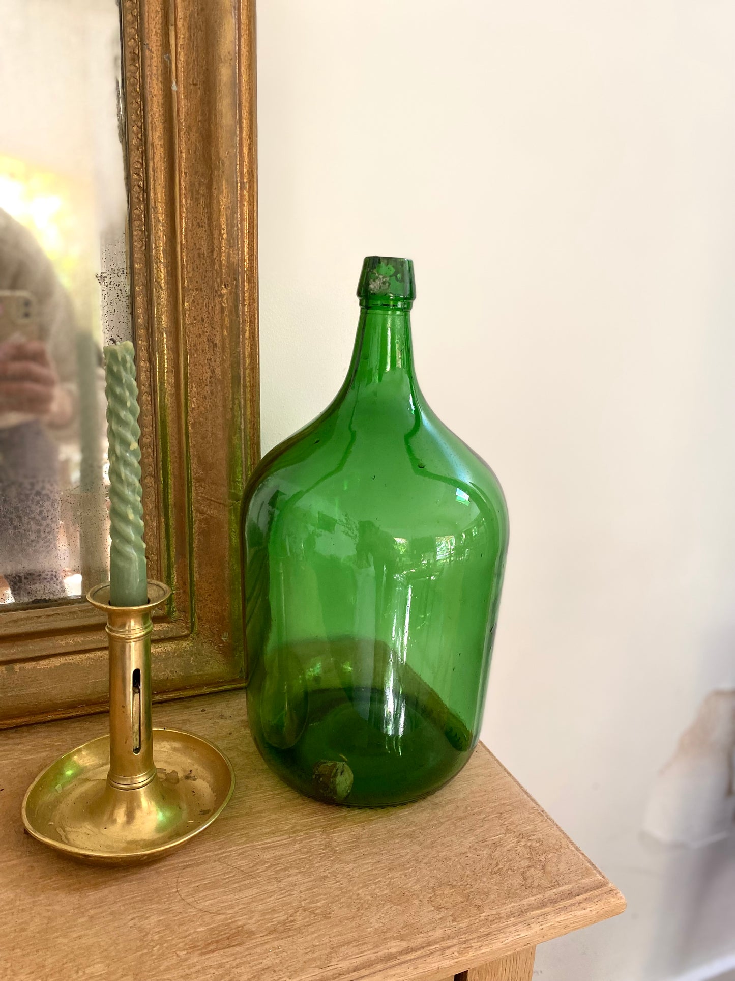 Dame jeanne en verre ancien