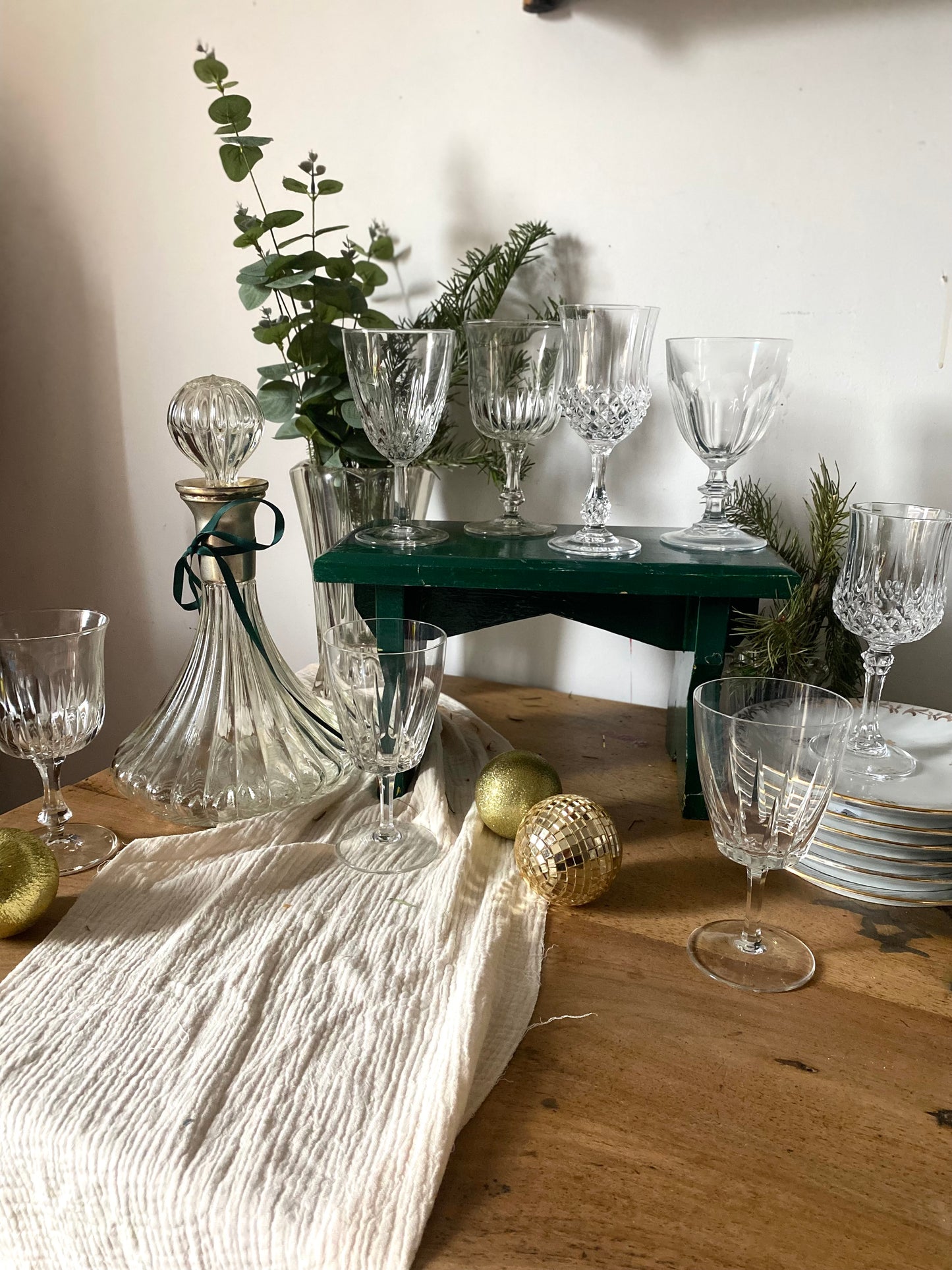 Verres à pied dépareillés