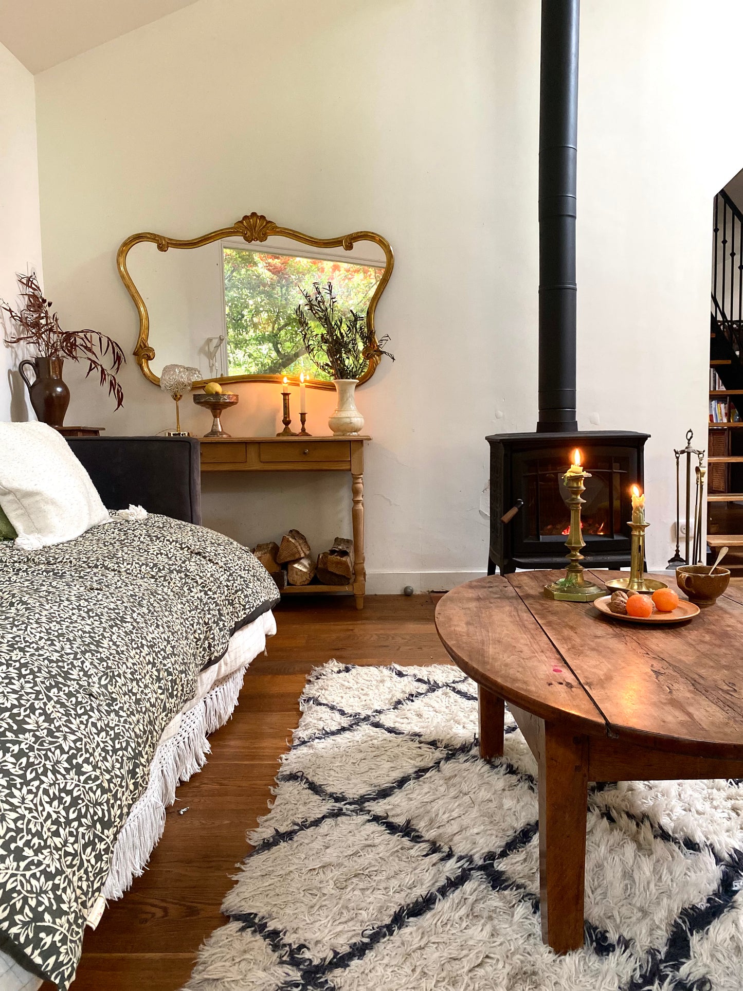 Grand miroir baroque ancien à coquille