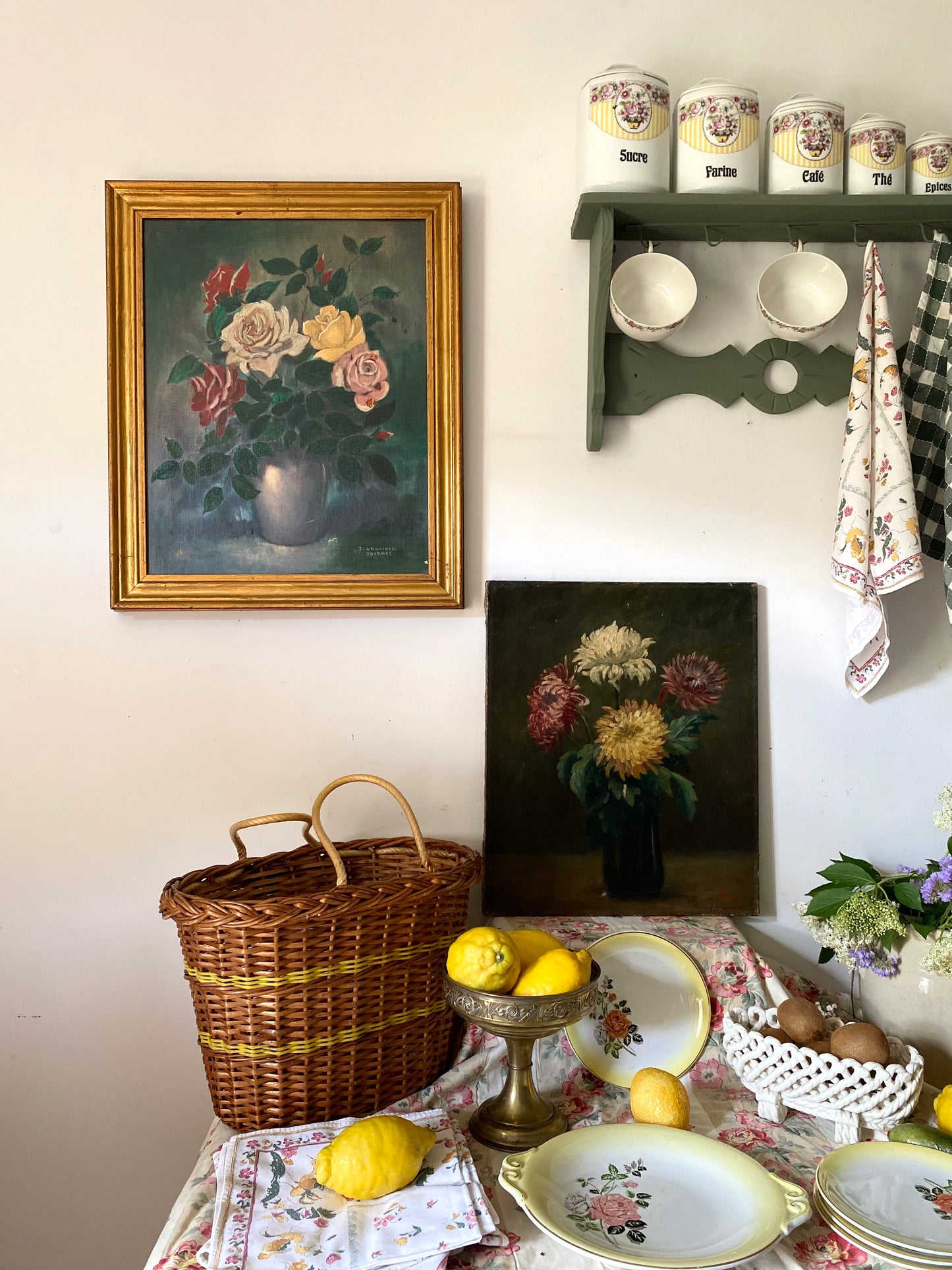 Tableau Ancien "Nature Morte aux Roses" – 1950