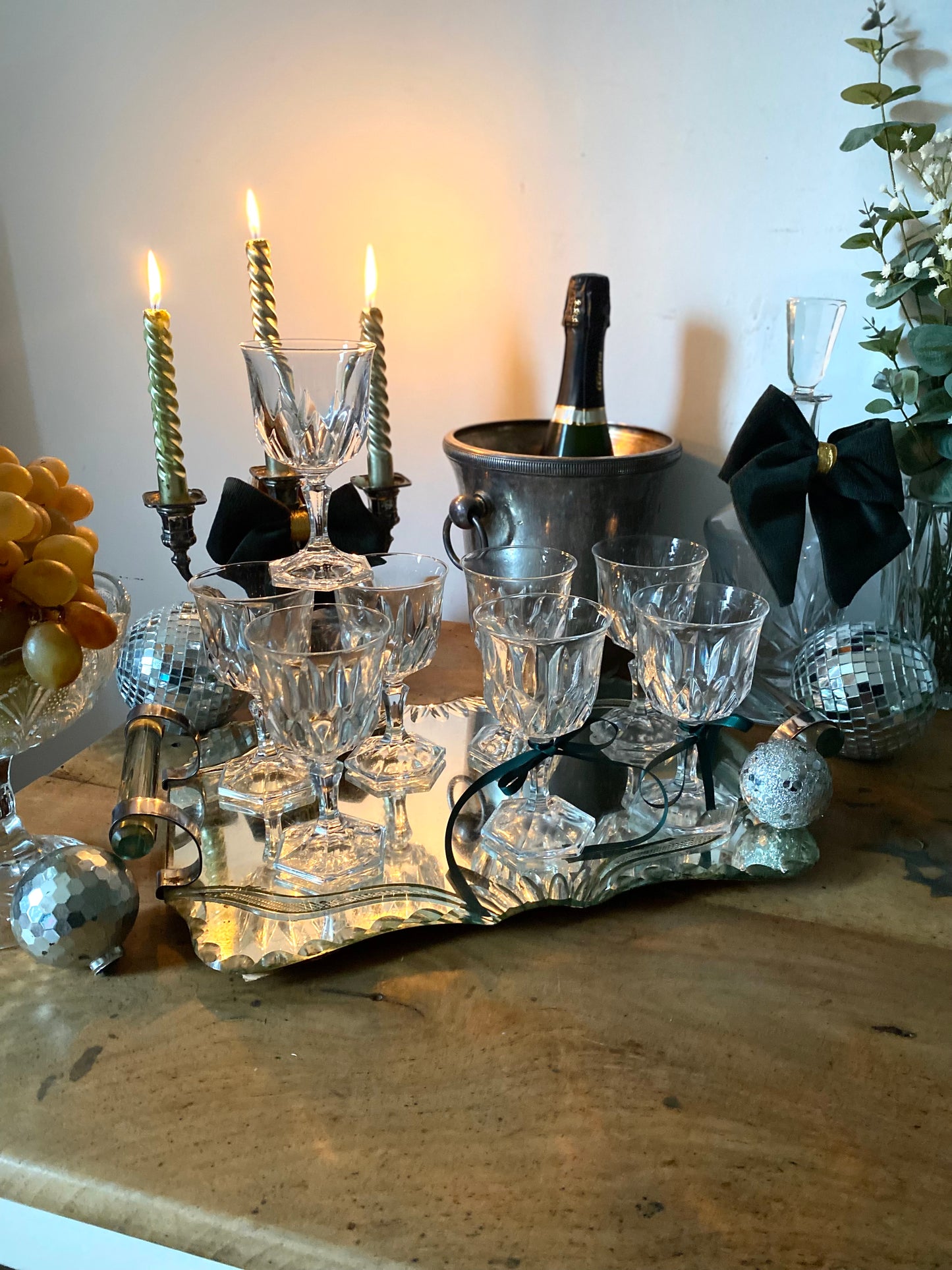 Service de verres en cristal taillé