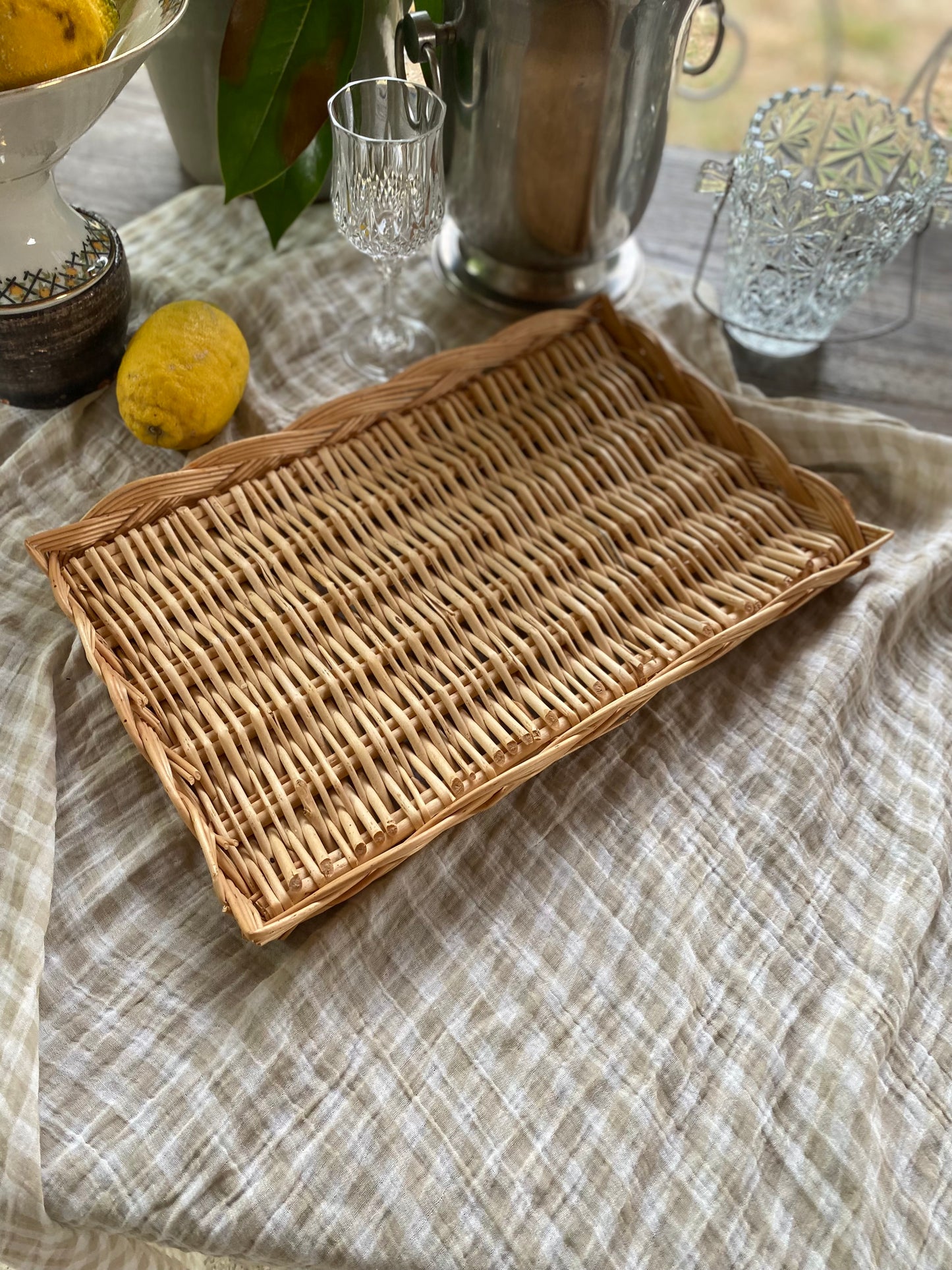 Service de verres à pied dépareillés