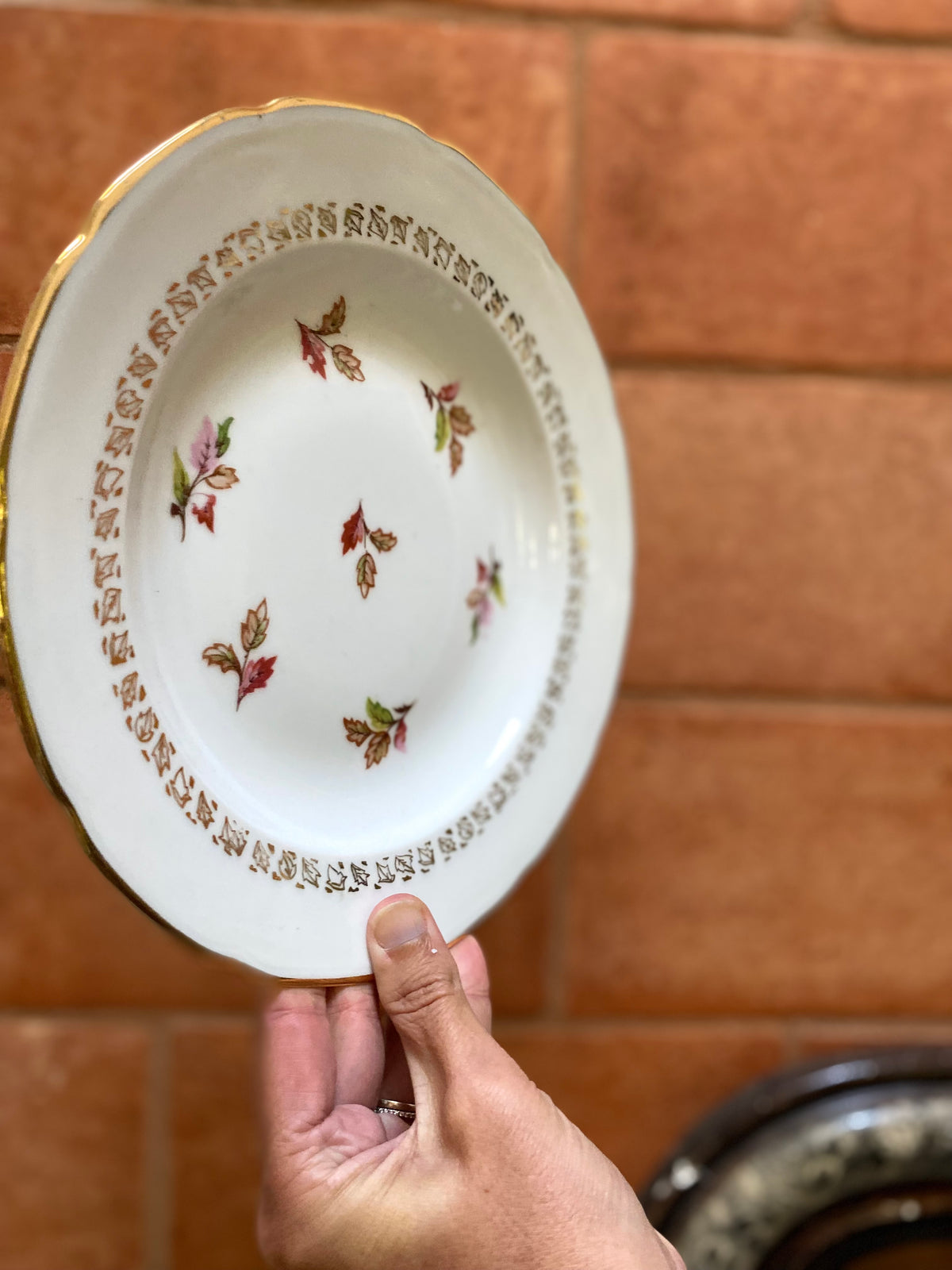 Ensemble de 8 assiettes creuses en porcelaine, années 50