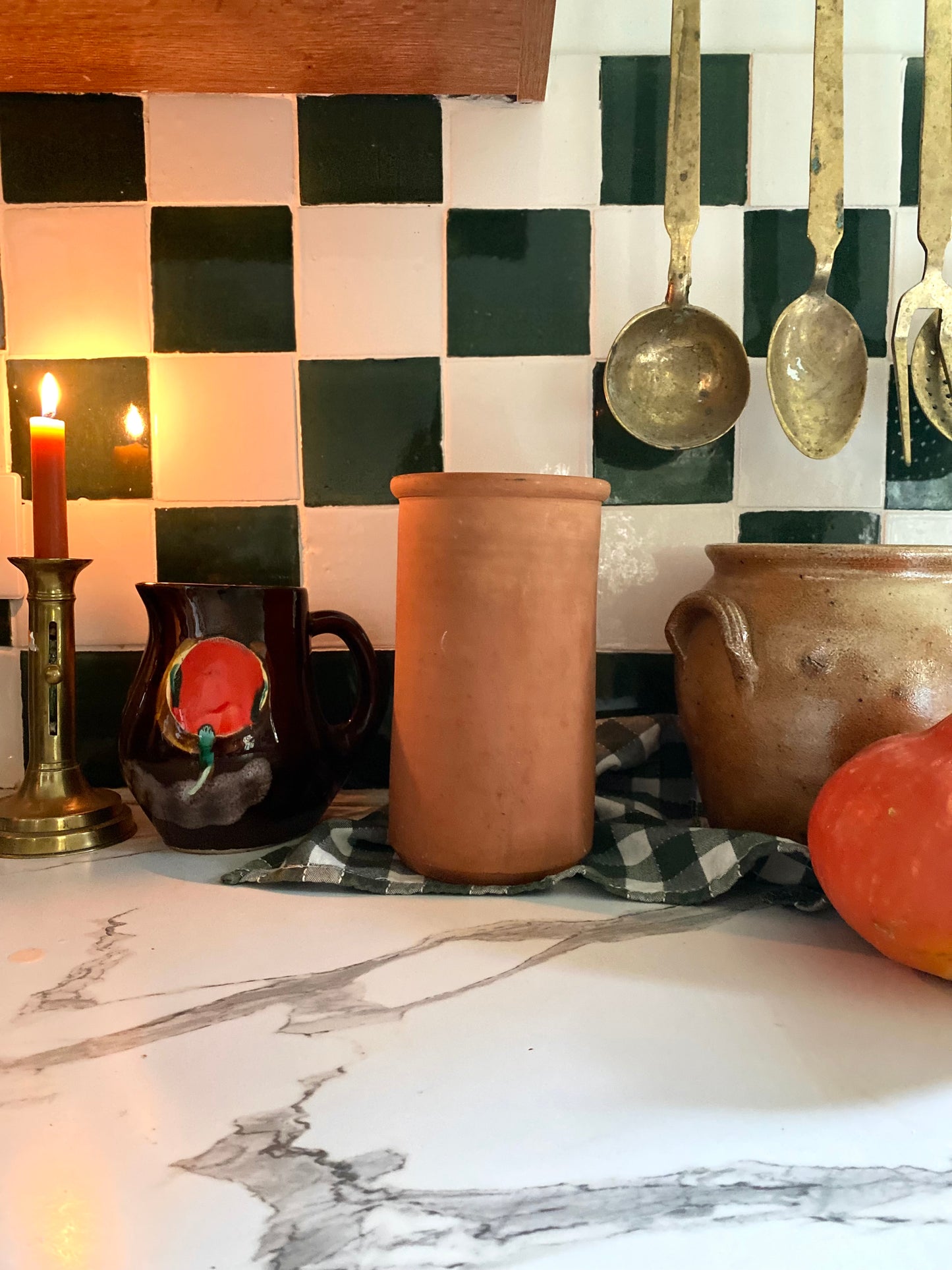 Pot à ustensiles en terre cuite