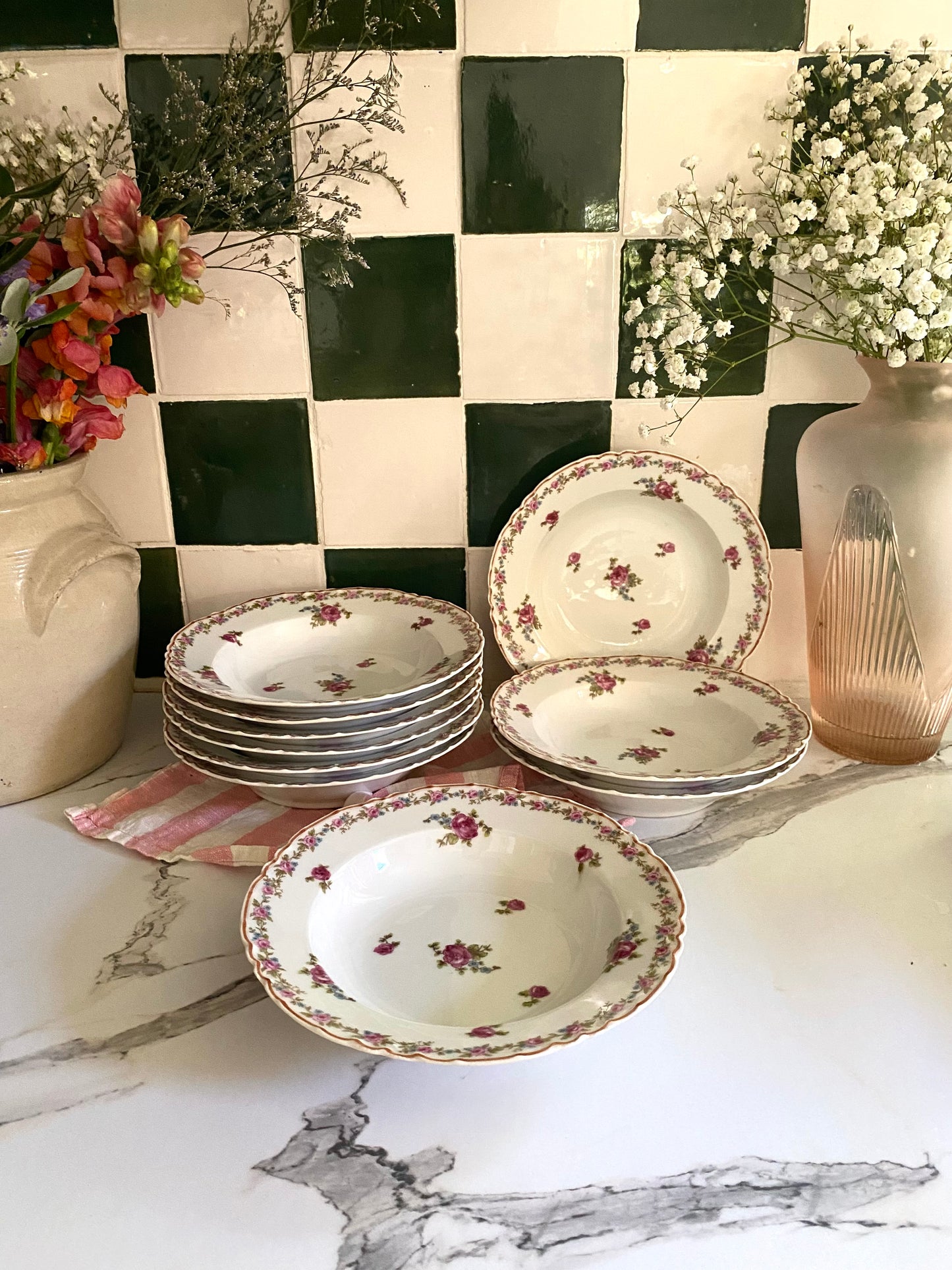 Assiettes Creuses ( calottes ) en Porcelaine de Limoges GDA 1900