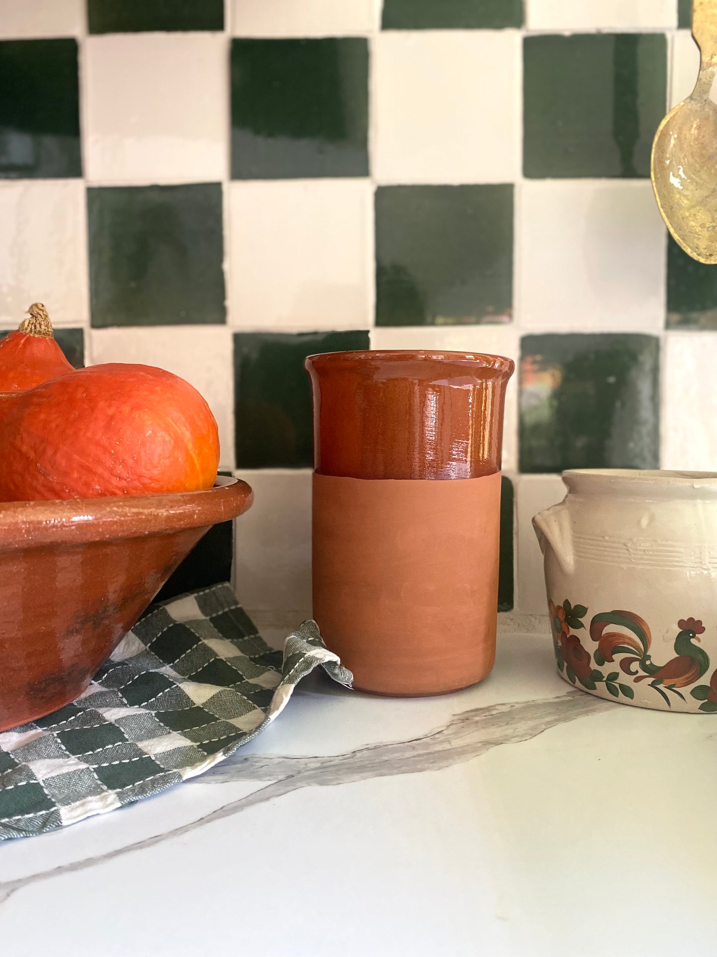 Pot en terre cuite vernissée