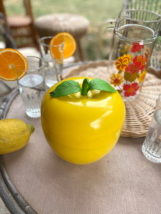 Seau à glaçons "pomme" vintage en plastique jaune, années 70