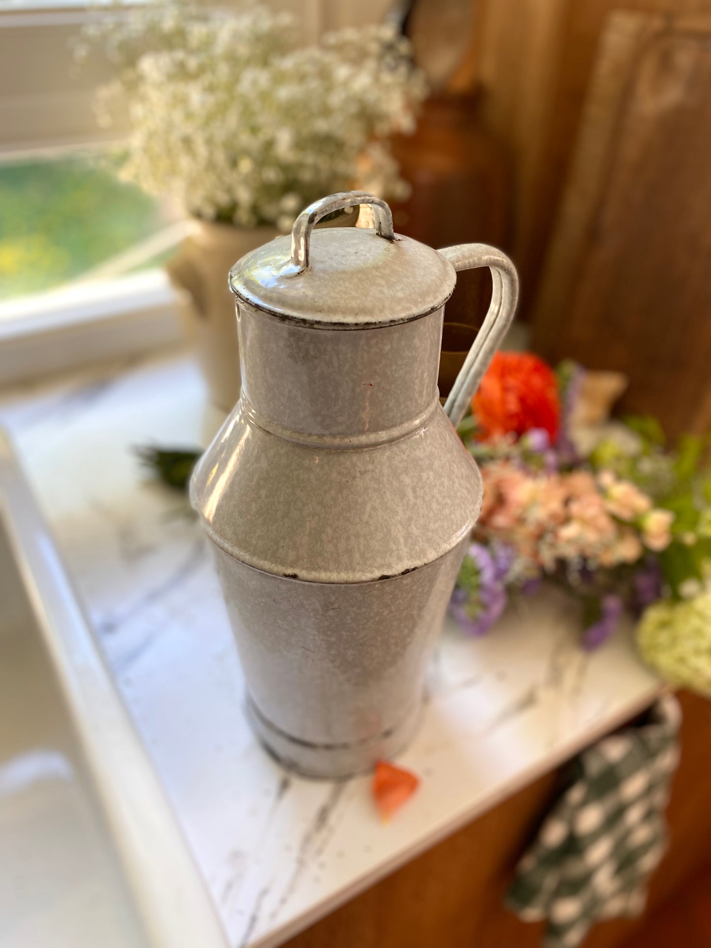 Pot à Lait en Émail 1940